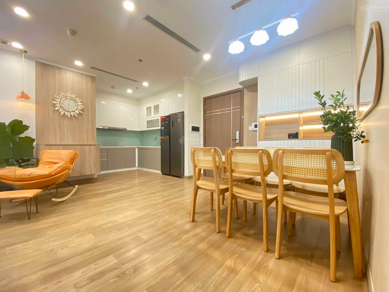 Vinhomes Gardenia Ham Nghi apartment for rent, 2 bedrooms, 3 bedrooms, fully furnished, 120m2***