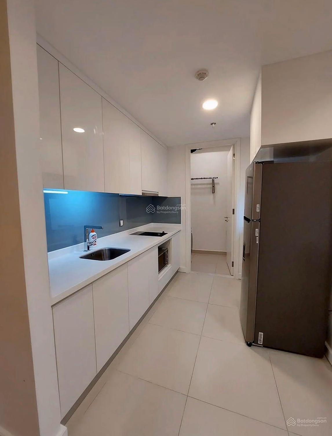 Gateway apartment for rent, good price, 1 bedroom. Contact Ms Quynh: 0902 633 ***