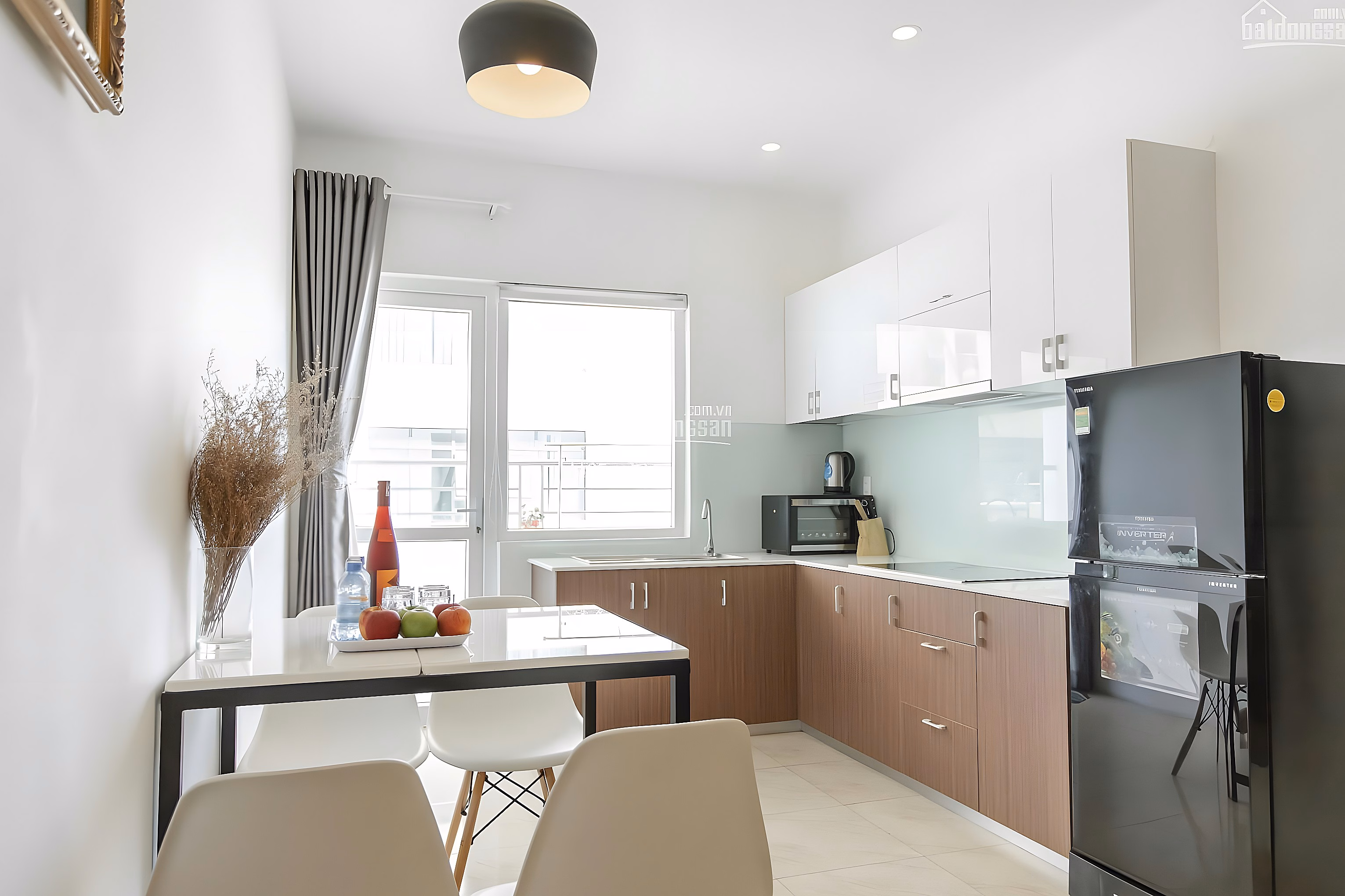 Cheap Nha Trang beachfront tourist apartment for rent from 8xx/day, 11 million/month