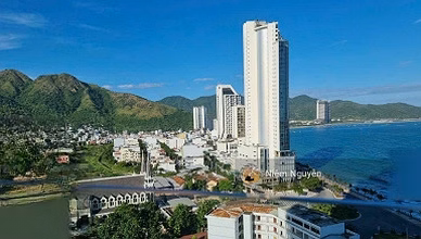 Need money to sell urgently CH Scenia Bay - CHEAP price - SE direction included - nice view - full furniture - 0902 746 ***