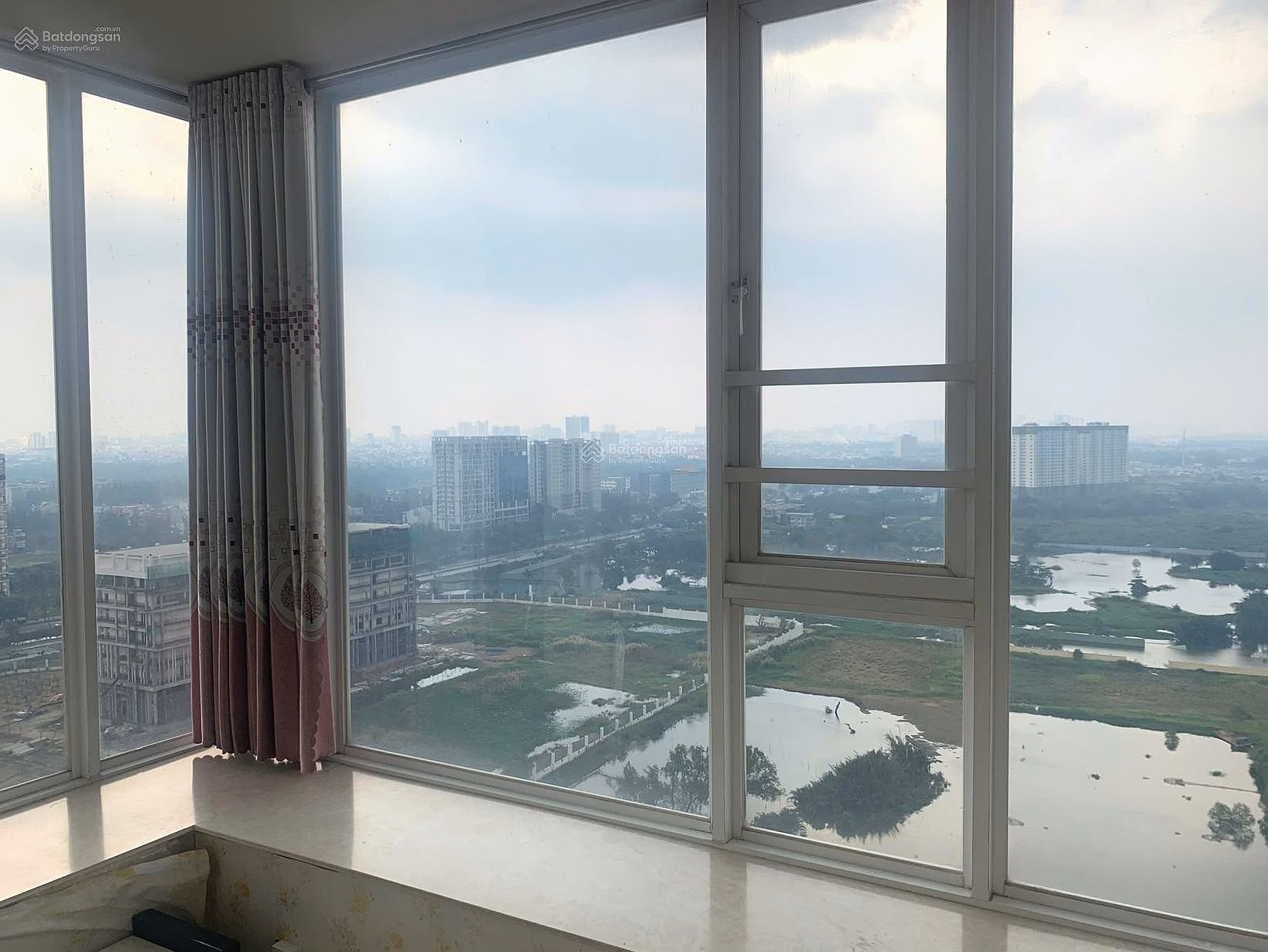Terra Rosa apartment for sale, 183 m2, 5 bedrooms, 4 bathrooms, high floor, corner apartment, 3 views, pink book. Donate furniture. Price 5.2 billion