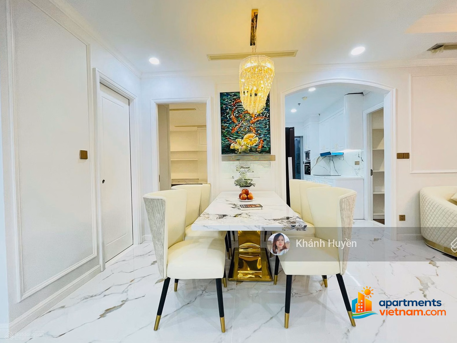 Specializing in selling apartments at Vinhomes Central Park & Landmark 81 (1, 2, 3, 4 bedrooms) – best prices on the market
