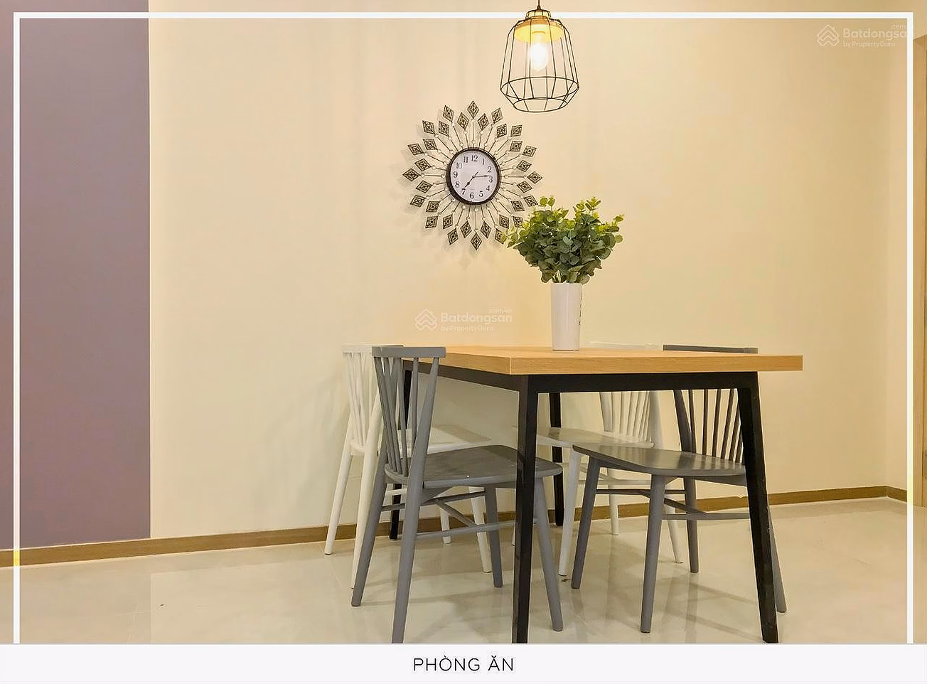Selling 3 bedroom SHVV apartment, LK District 1, balcony, view Bitexco, SG river, 5 minutes District 1, 7, 2, Xom Chieu Ward