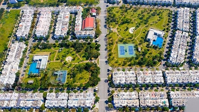The owner needs to sell the Lovera Vista 3-bedroom apartment urgently, at a good price for latecomers, with beautiful views of District 1
