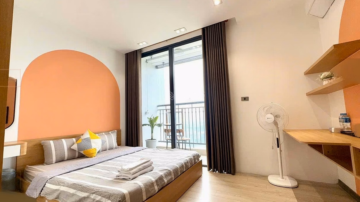 (Super offer) Vinhomes GreenBay apartment building for rent from studio to 1,2,3,4N, bargain price 0968 381 ***