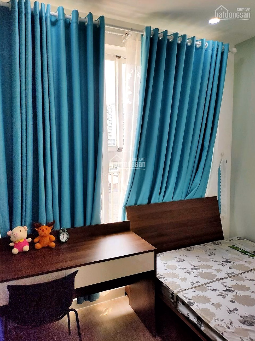 3-bedroom apartment, fully furnished, 97m2, view of Landmark 81 and TT District 1, price only 18 million/month***