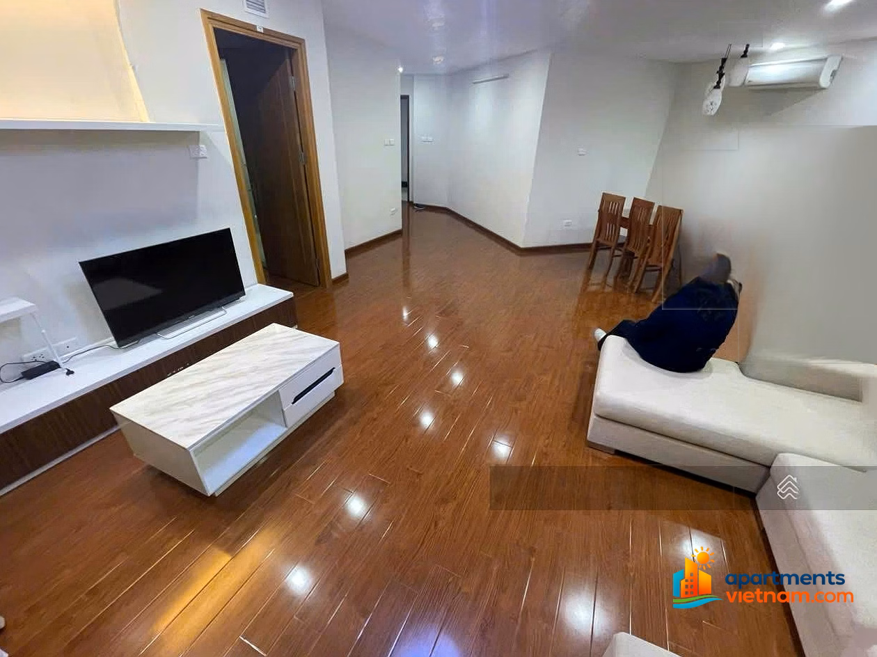Hot! Biggest rental N04 Hoang Dao Thuy, 155m² 3 bedrooms, fully furnished, price only 24 million/month