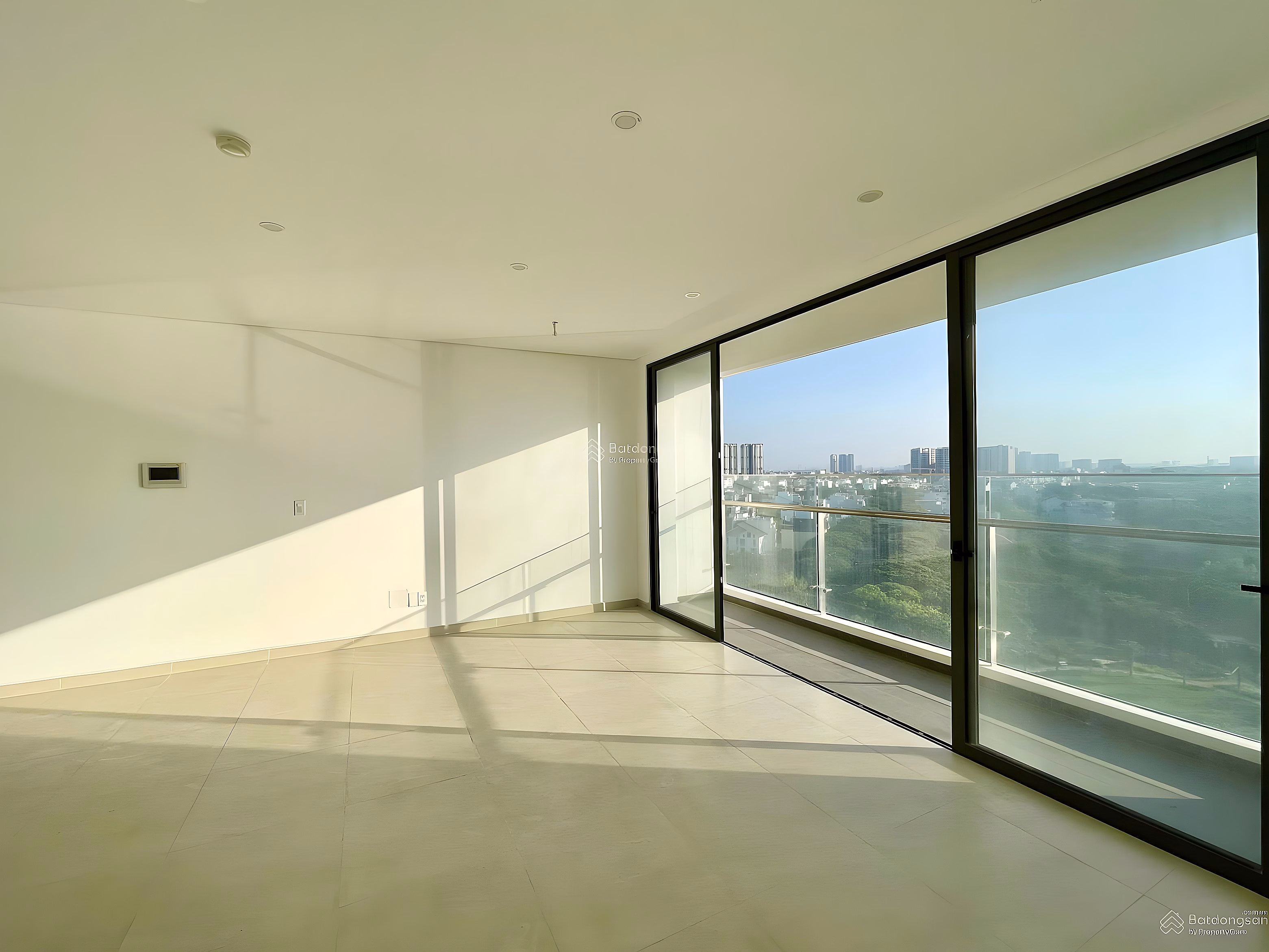 Selling 2-bedroom apartment, corner apartment B03, Thu Thiem Dragon apartment building - direct view of the park and swimming pool