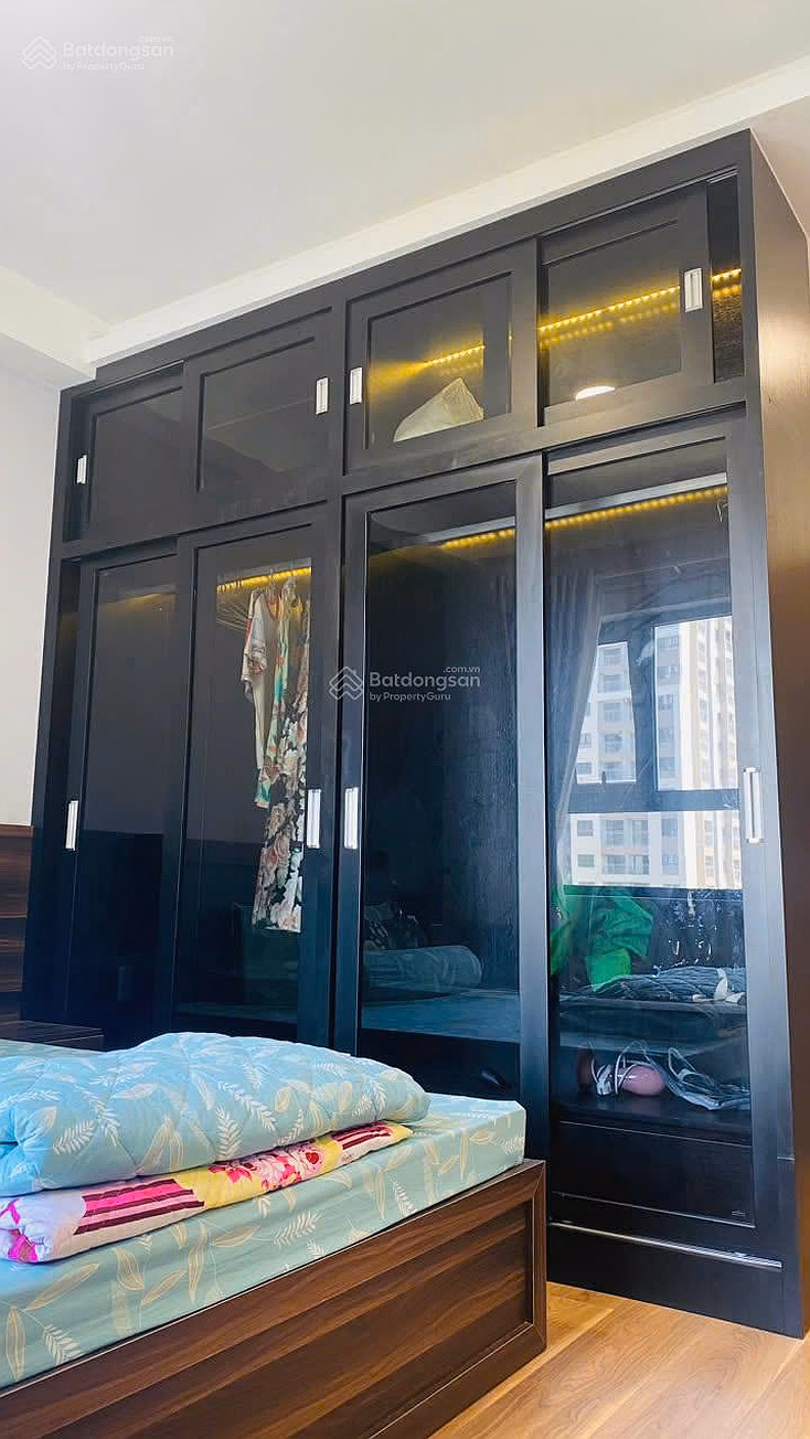 Q7 Riverside more than 04 years: 1 bedroom, 3 billion, river view. Price all in. BIDV sponsored the loan***