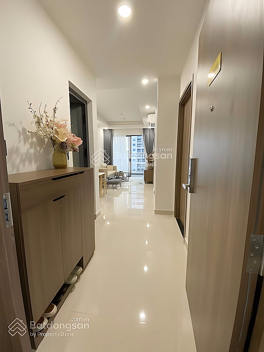 Q7 Riverside includes 2 bedrooms, 2 bathrooms/ 67m2/ 3.69 billion with sales contract, 70% loan support, good price 0932 139 ***