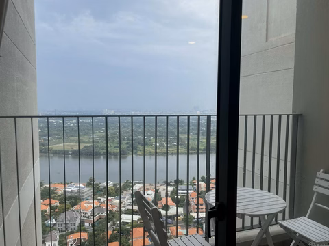 Masteri Thao Dien 2 bedrooms for rent, price 17 million, beautiful sparkling river view. Contact 0914 103 ***