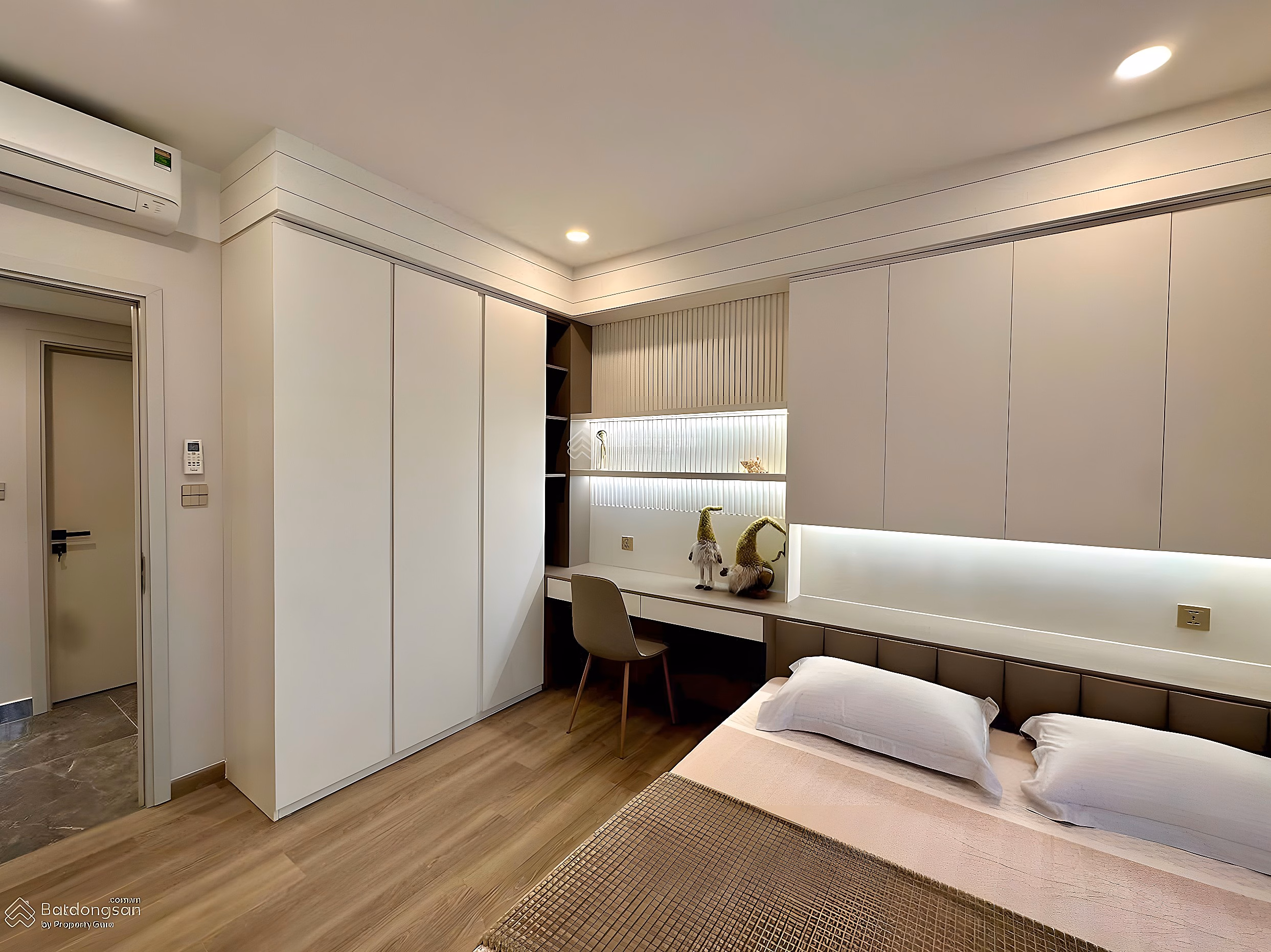 Need to rent Happy Valley apartment urgently, guaranteed cheapest price on the market*** (Ms. Hang)