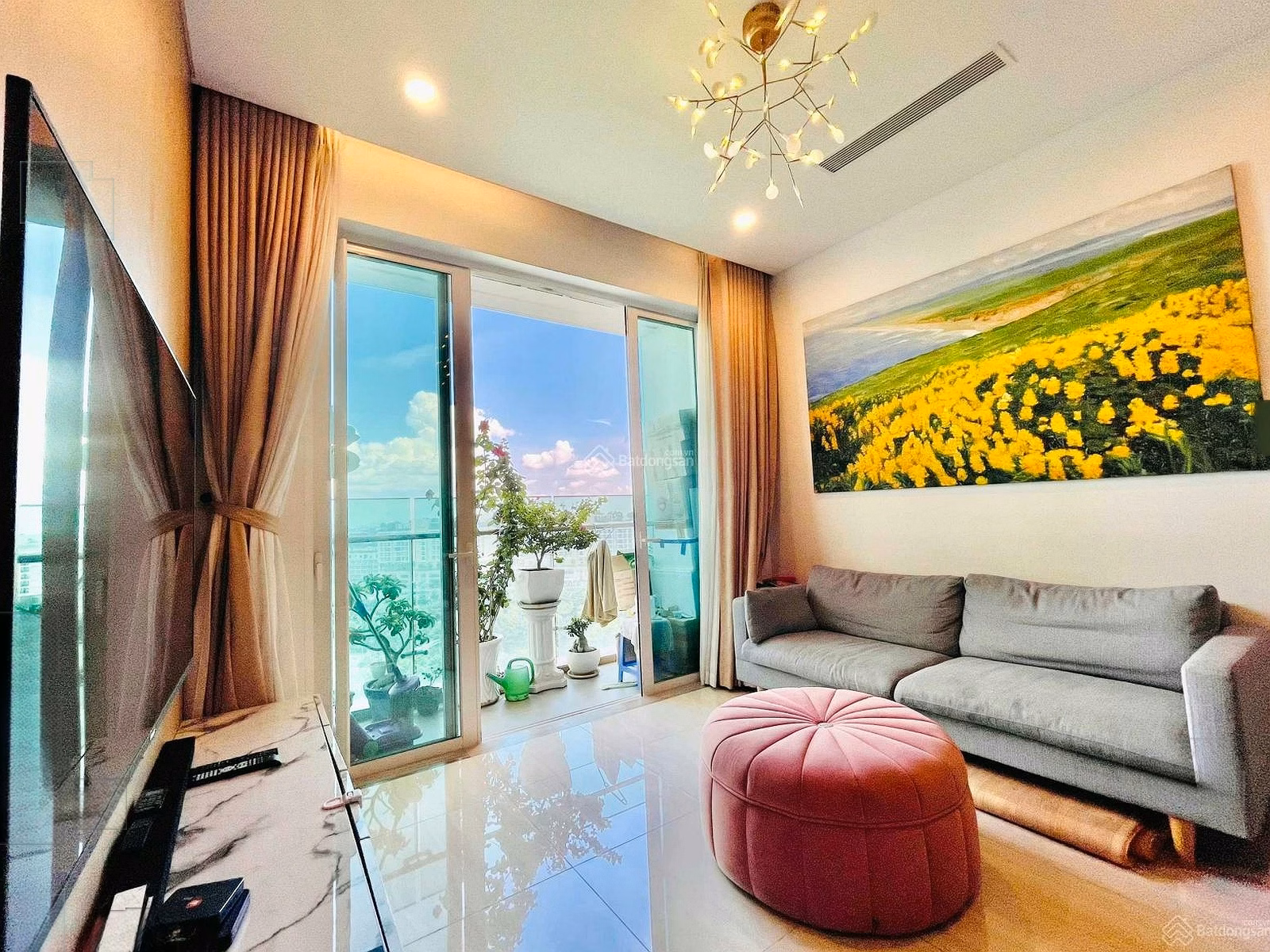 Shopping cart of Sadora apartment for rent, good price in Thu Thiem, only from 23 million/month*** Long