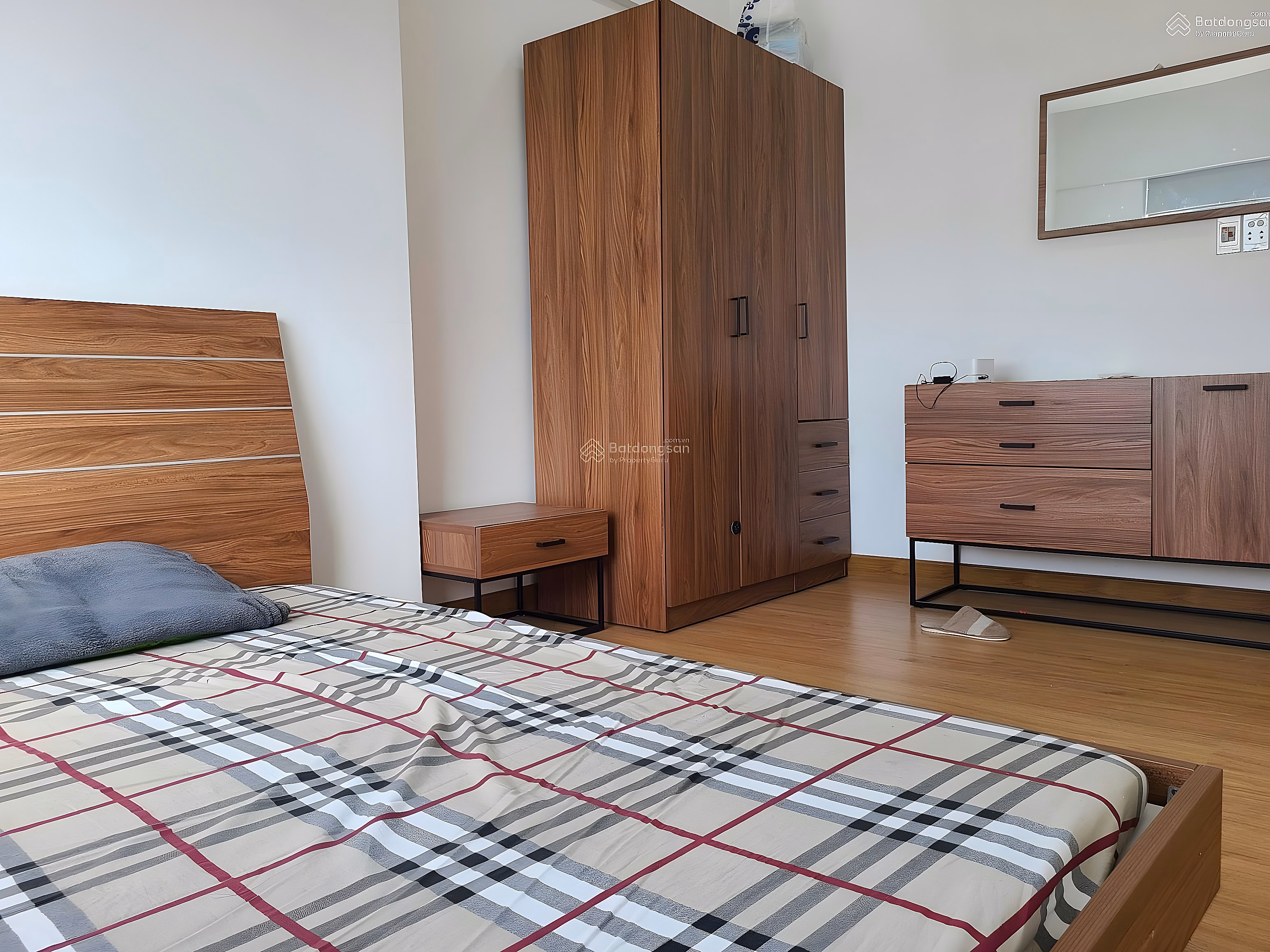 Conic Riverside apartment for rent, 2 bedrooms, 2 bedrooms fully furnished, price 8 million/month***