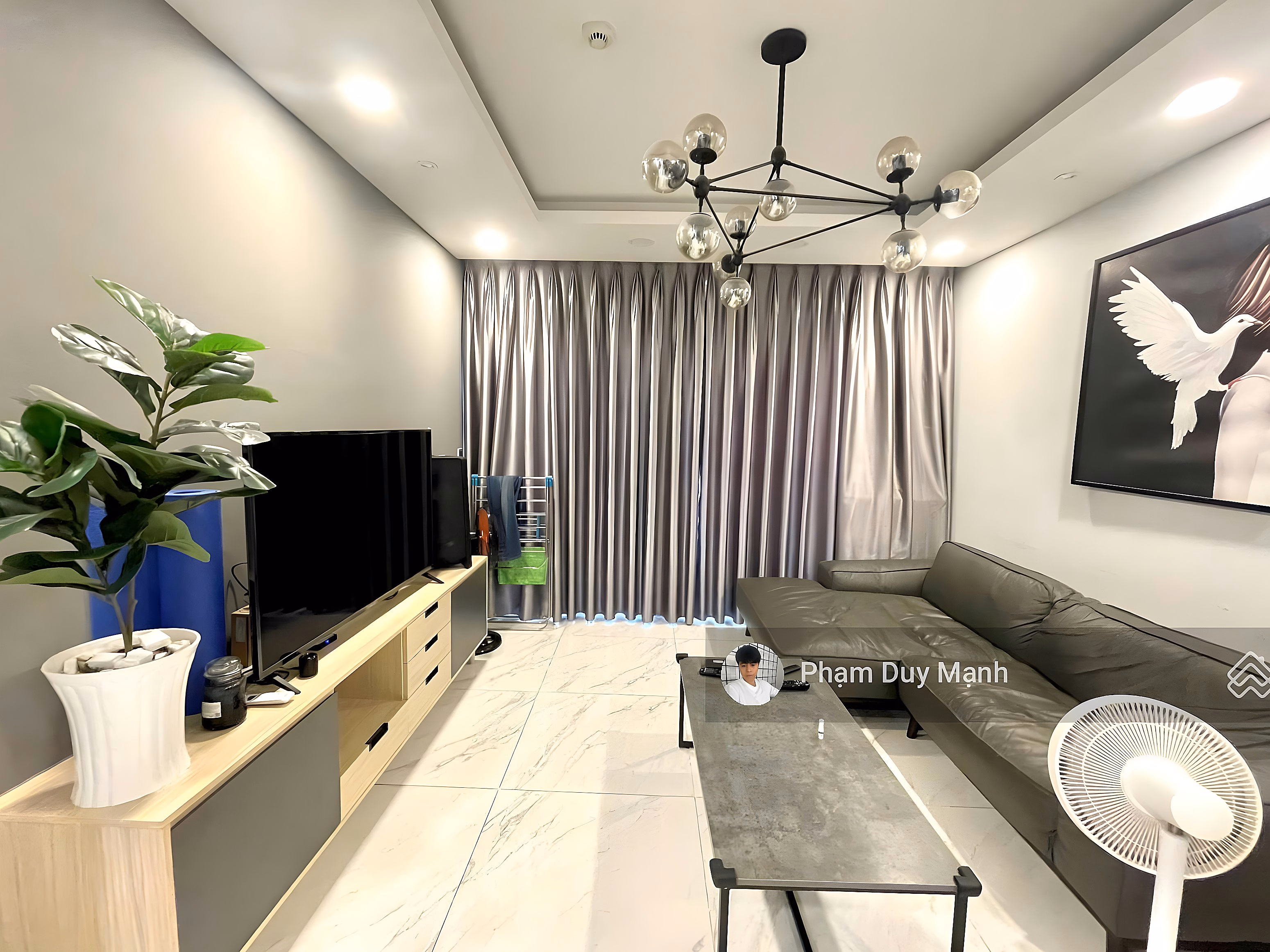 Selling the newest and best apartment 64 m2 Midtown - Phu My Hung, beautiful house, only 6.8 billion Contact Manh to see the house