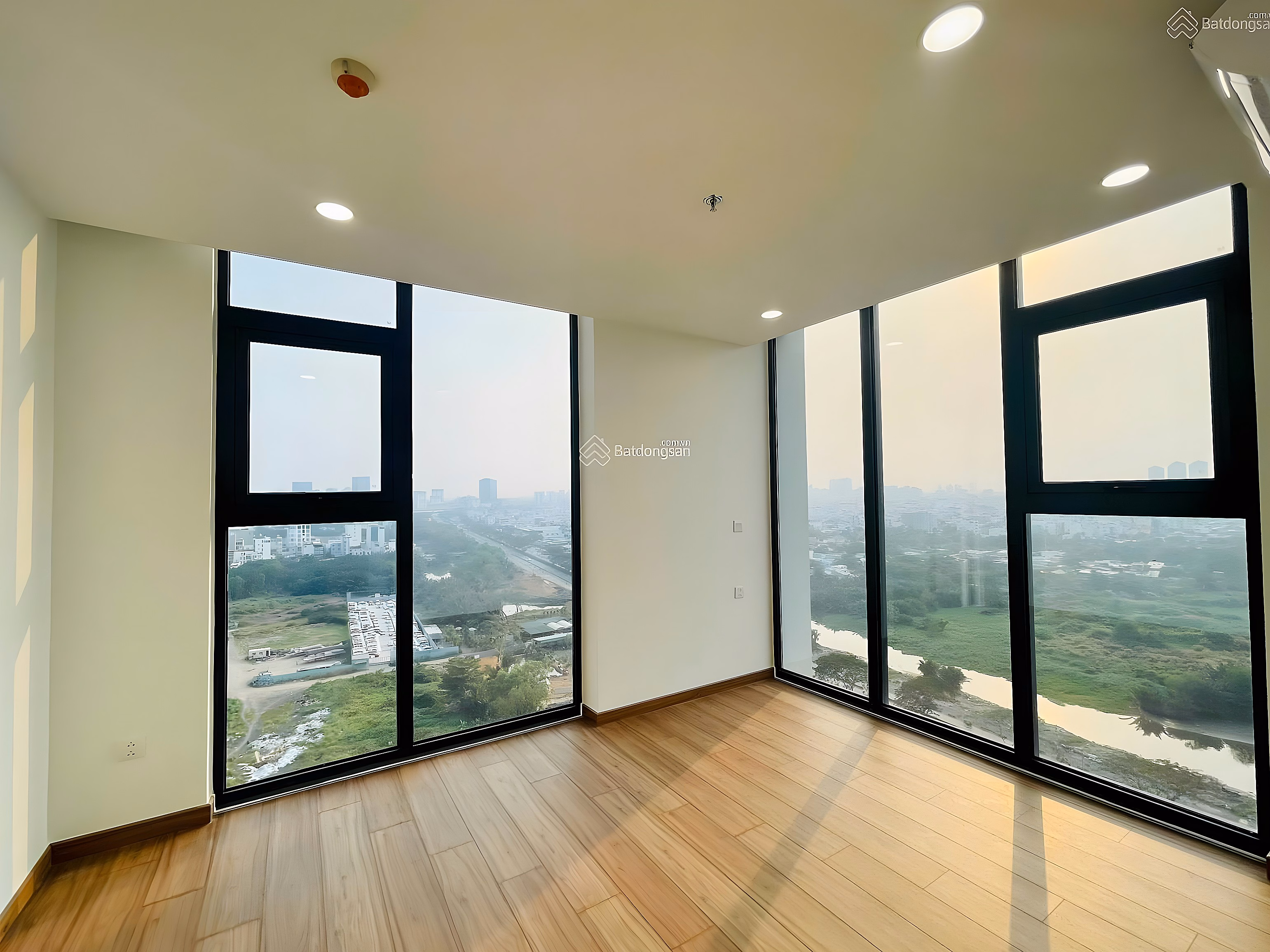 Exchange devotion, receive satisfaction! Broker advises on renting Eco Green Q7 apartment at good prices