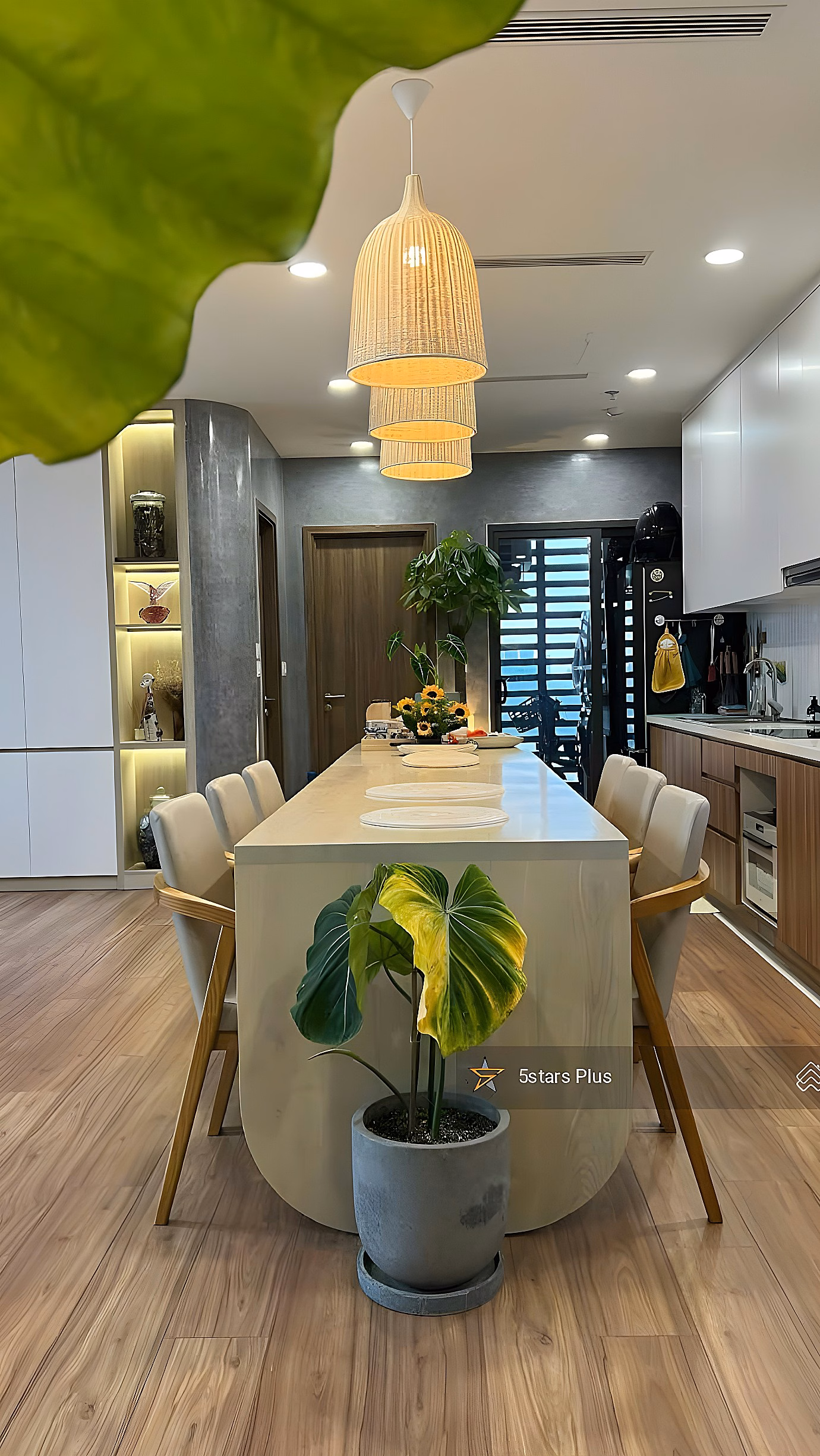 Exchange devotion, receive satisfaction! Broker advises on renting Eco Green Q7 apartment at good prices
