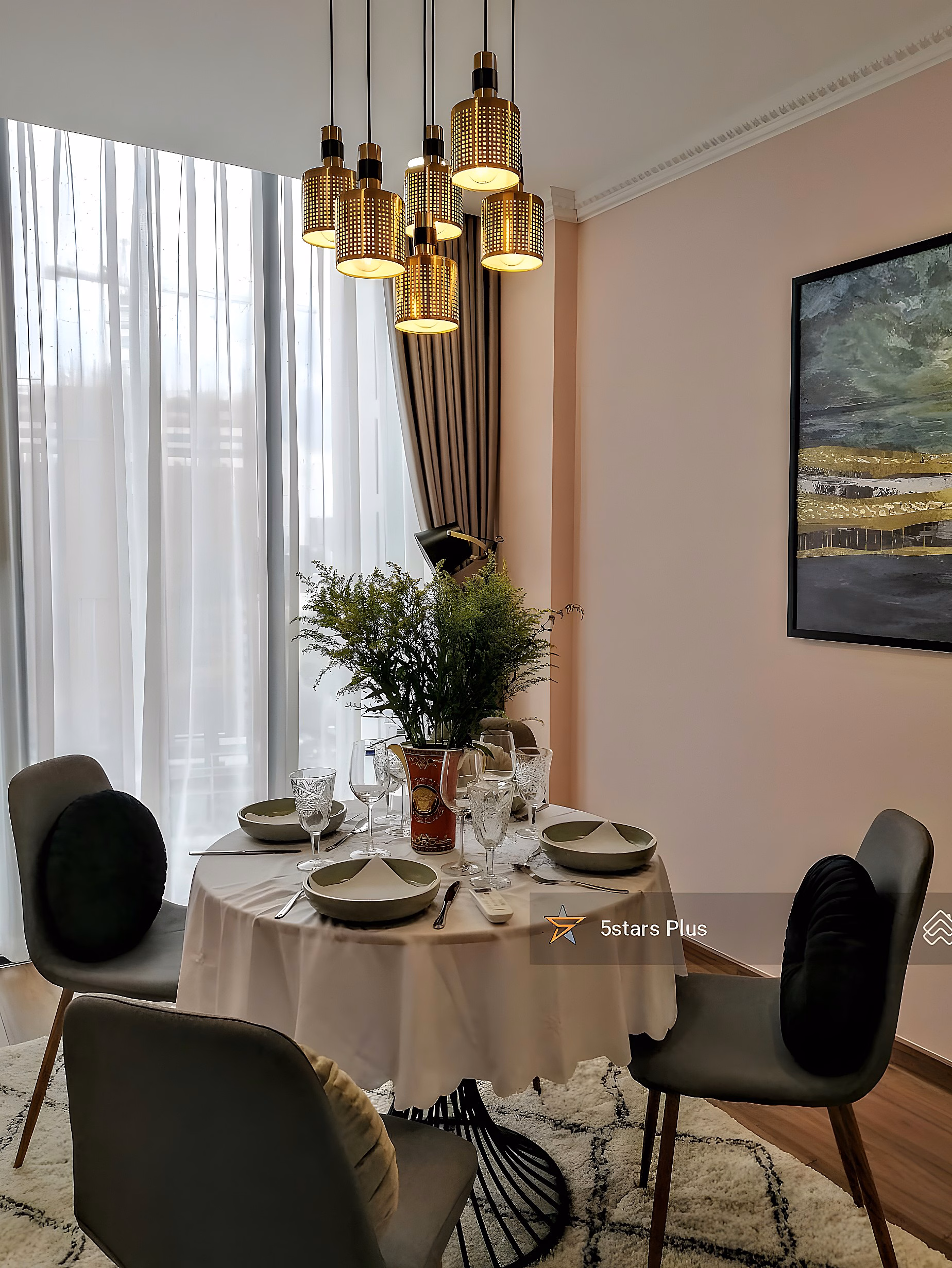 Exchange devotion, receive satisfaction! Broker advises on renting Eco Green Q7 apartment at good prices