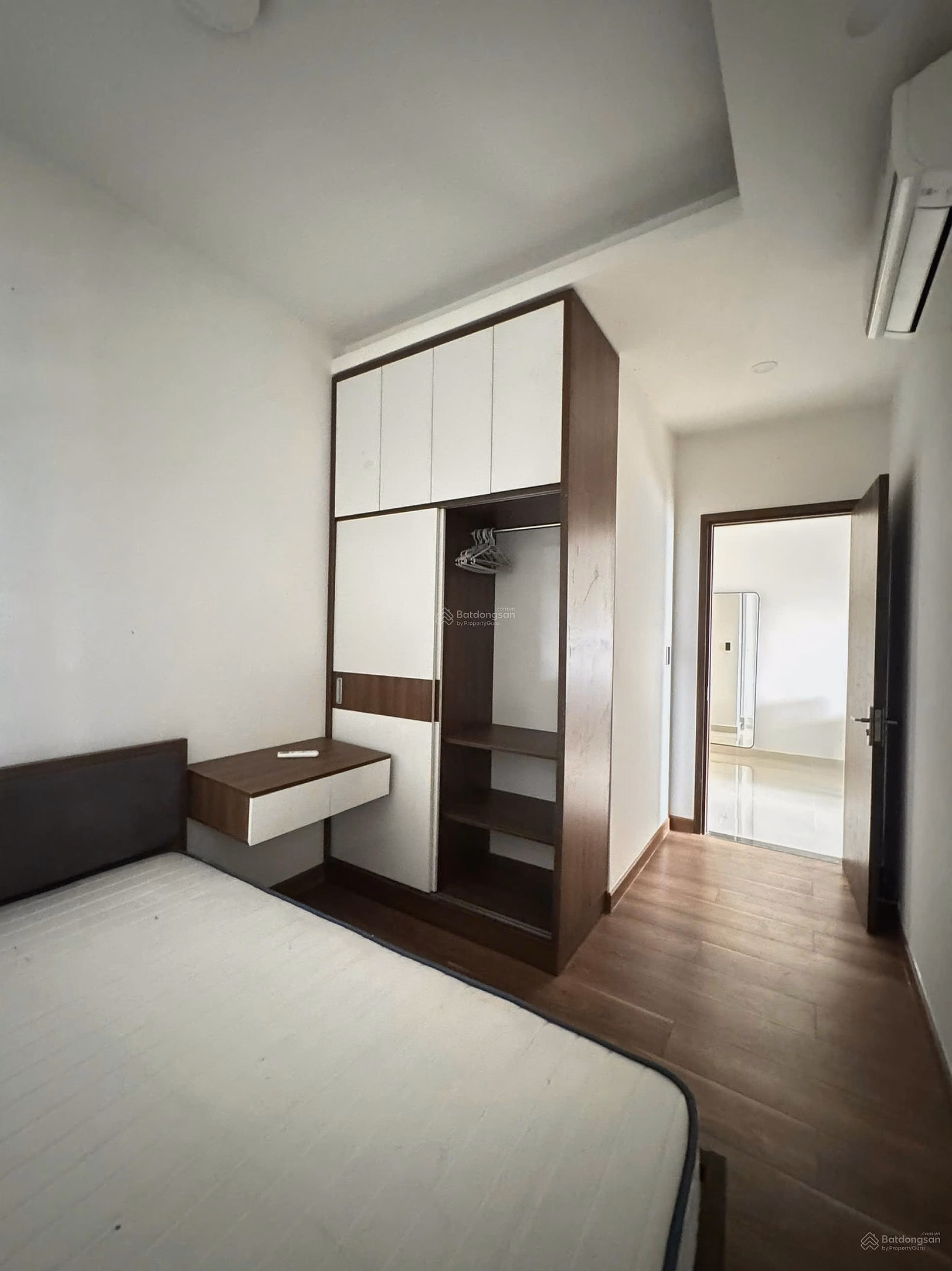 Q7 Riverside (Apartment 66.66m2 with the best view) selling for 3.7 billion with car slot 0911 850 ***
