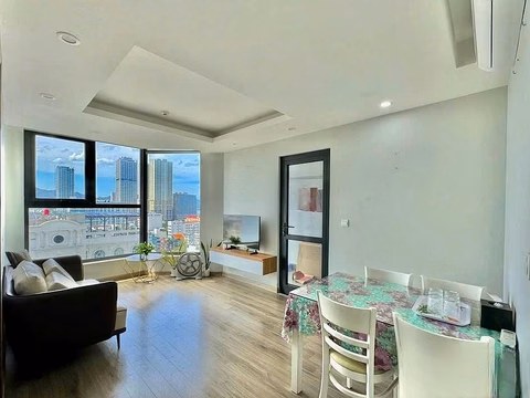 HUD Building Nha Trang luxury apartment for rent right on the beach - full high-end furniture
