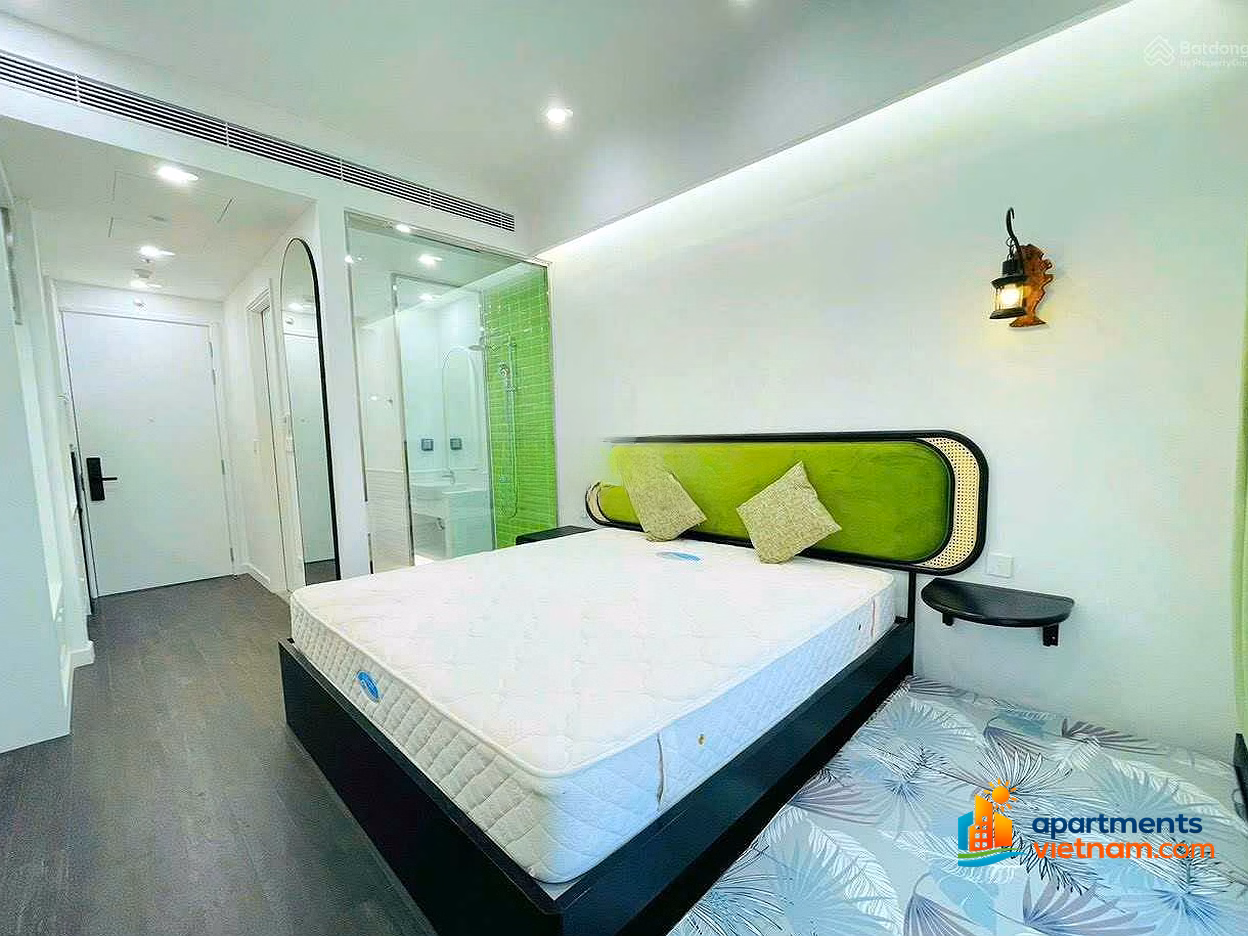 Only one loss-making studio - fully furnished - S2 building - priced at 2.5 billion including fees