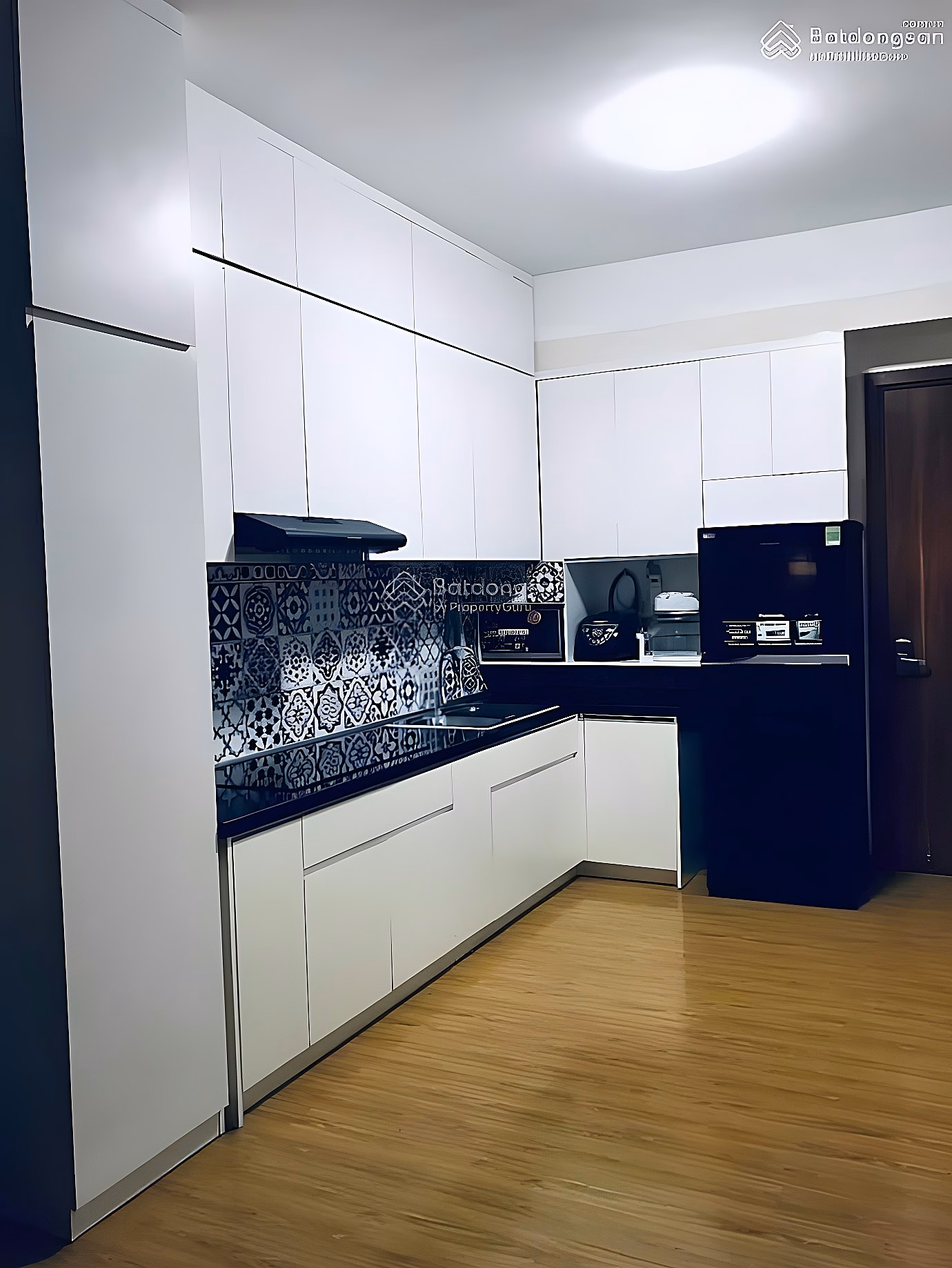 Flora Anh Dao apartment for sale, full of beautiful furniture, view of Landmark 81, Bitexco