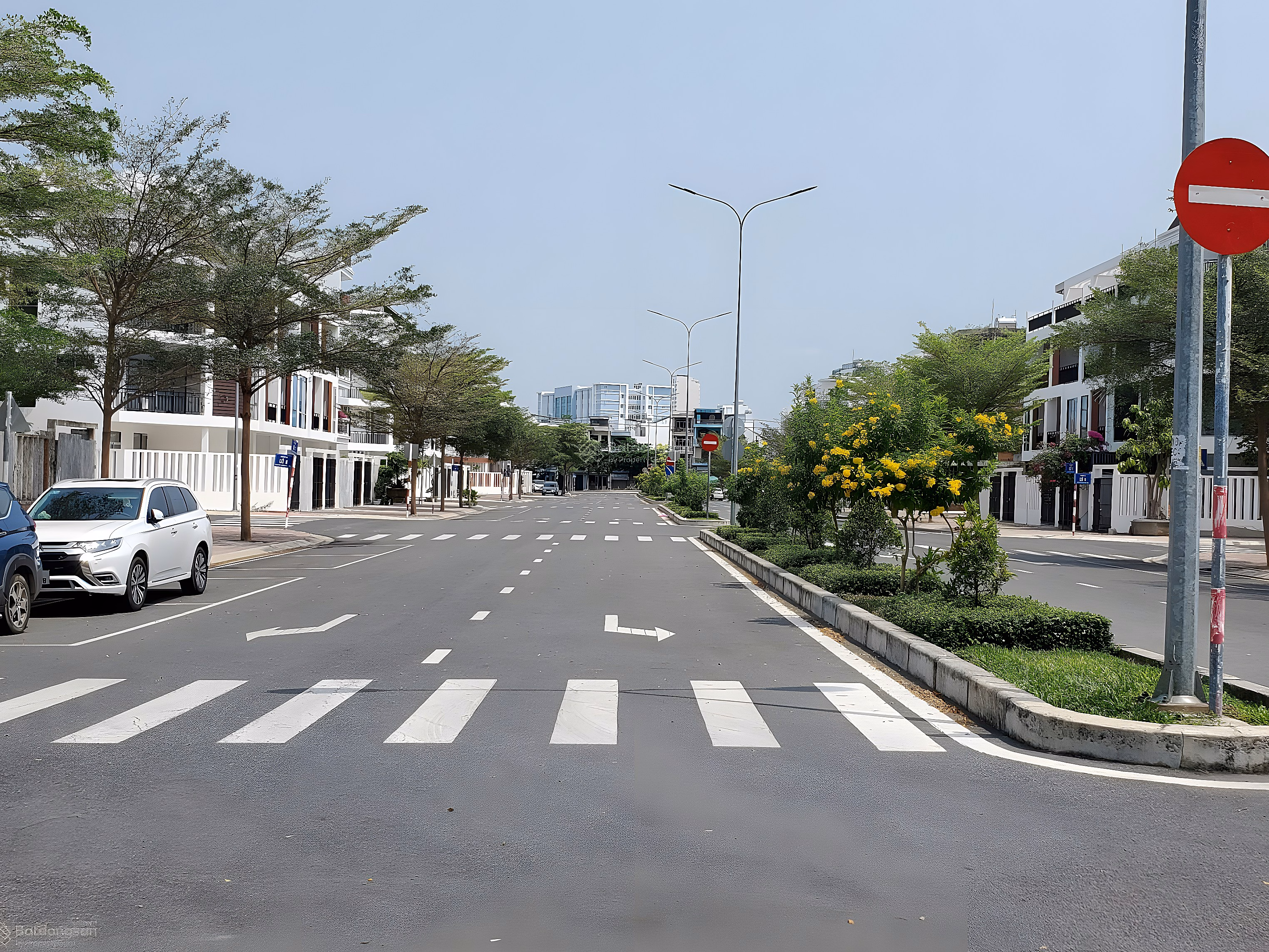 Good price shopping cart, adjacent land, Mipeco Nha Trang villa 90m2 - 95m2 - 149m2 - 163m2 - 234m2