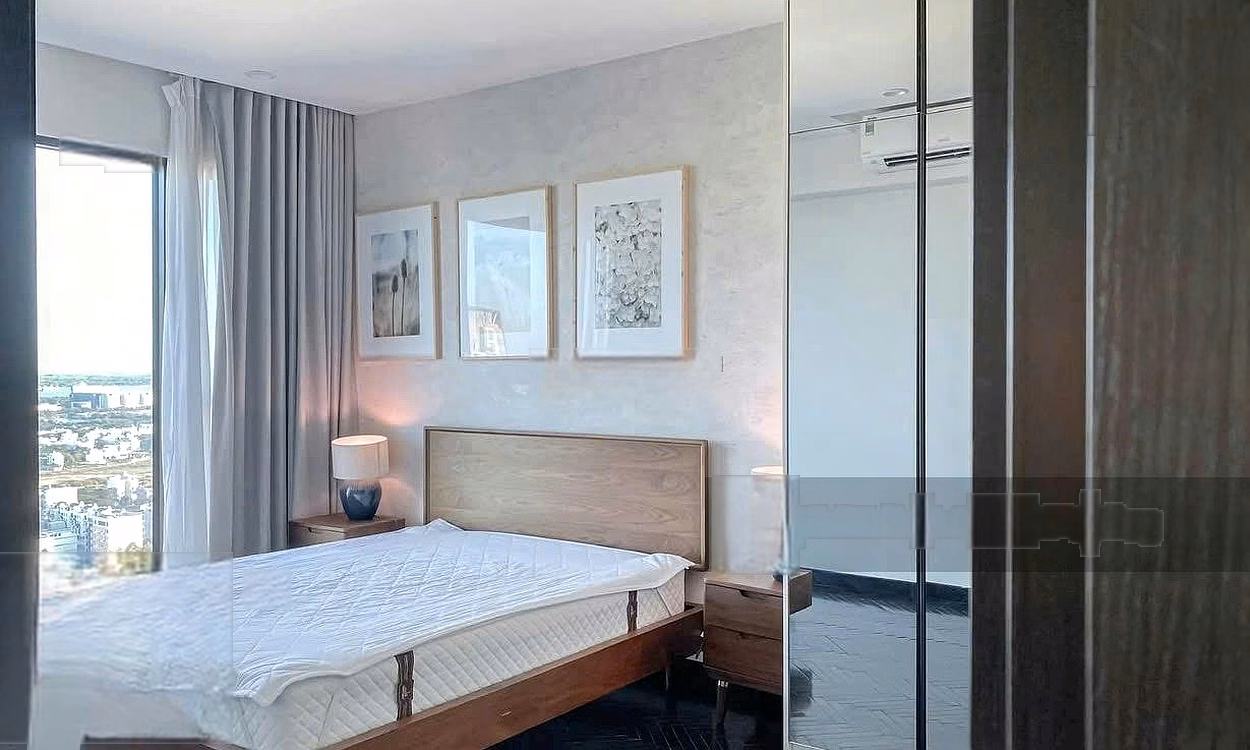 Feliz En Vista apartment for sale  bedrooms, duplex, penthouse, cheap price, newly updated, CC red book immediately