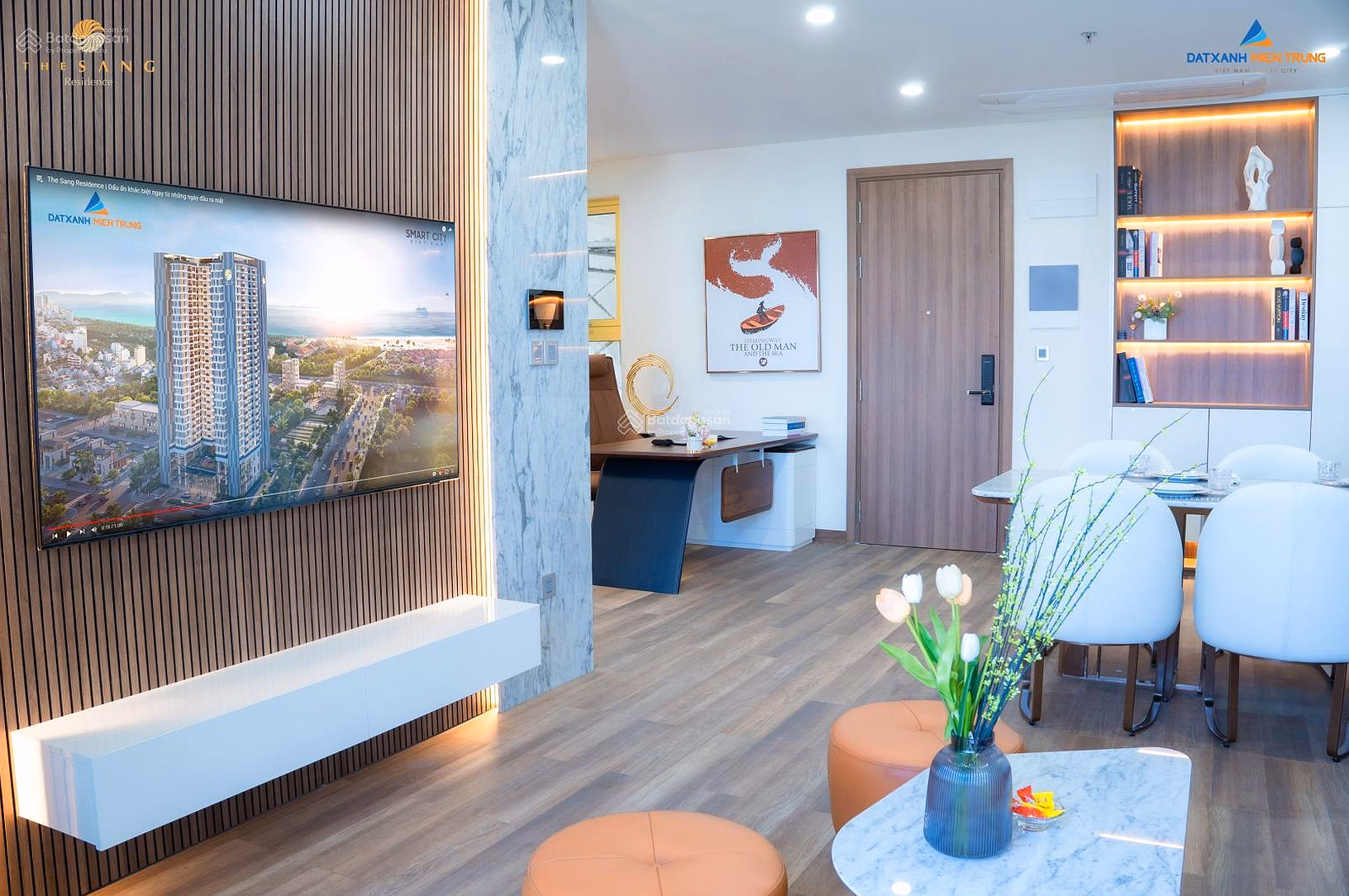Luxury 2 bedroom apartment on the 20th floor with direct view of My Khe beach agreed to sell at attractive price - Permanent ownership