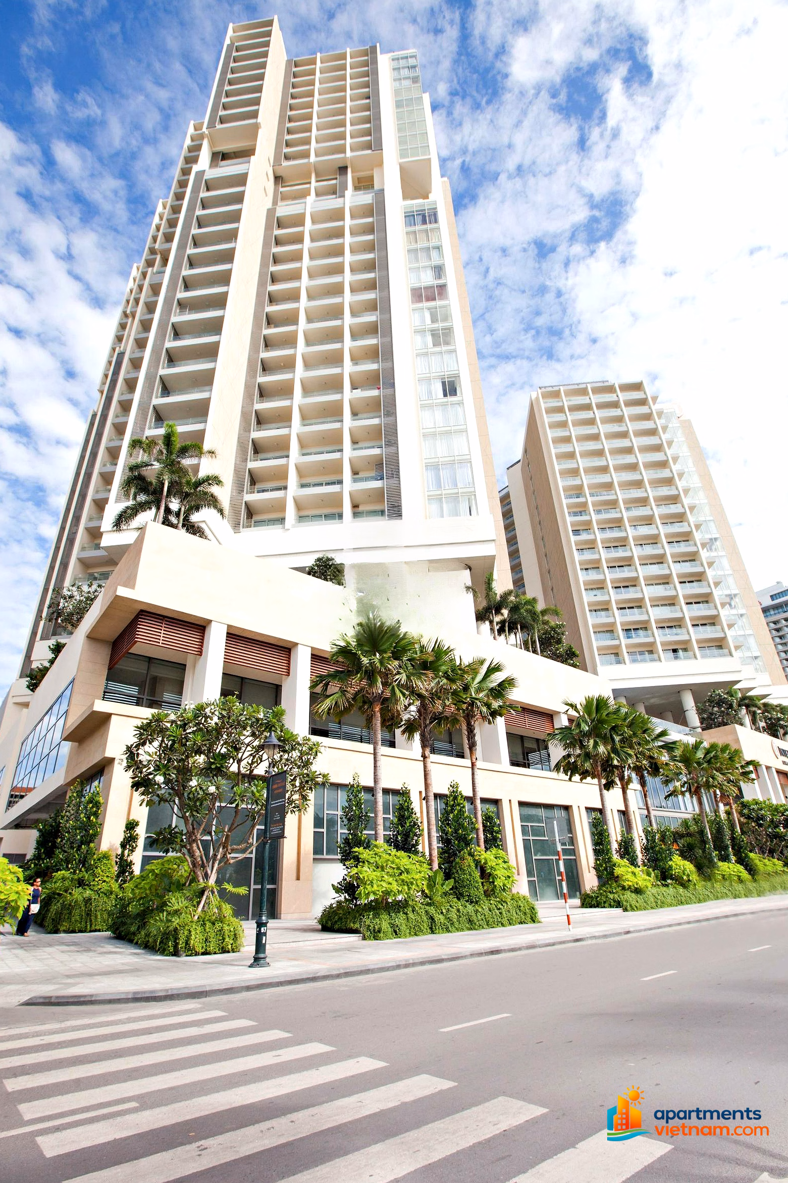 Selling 2-bedroom apartment 135m2 The Costa Nha Trang, sea view, fully furnished, price 15 billion VND
