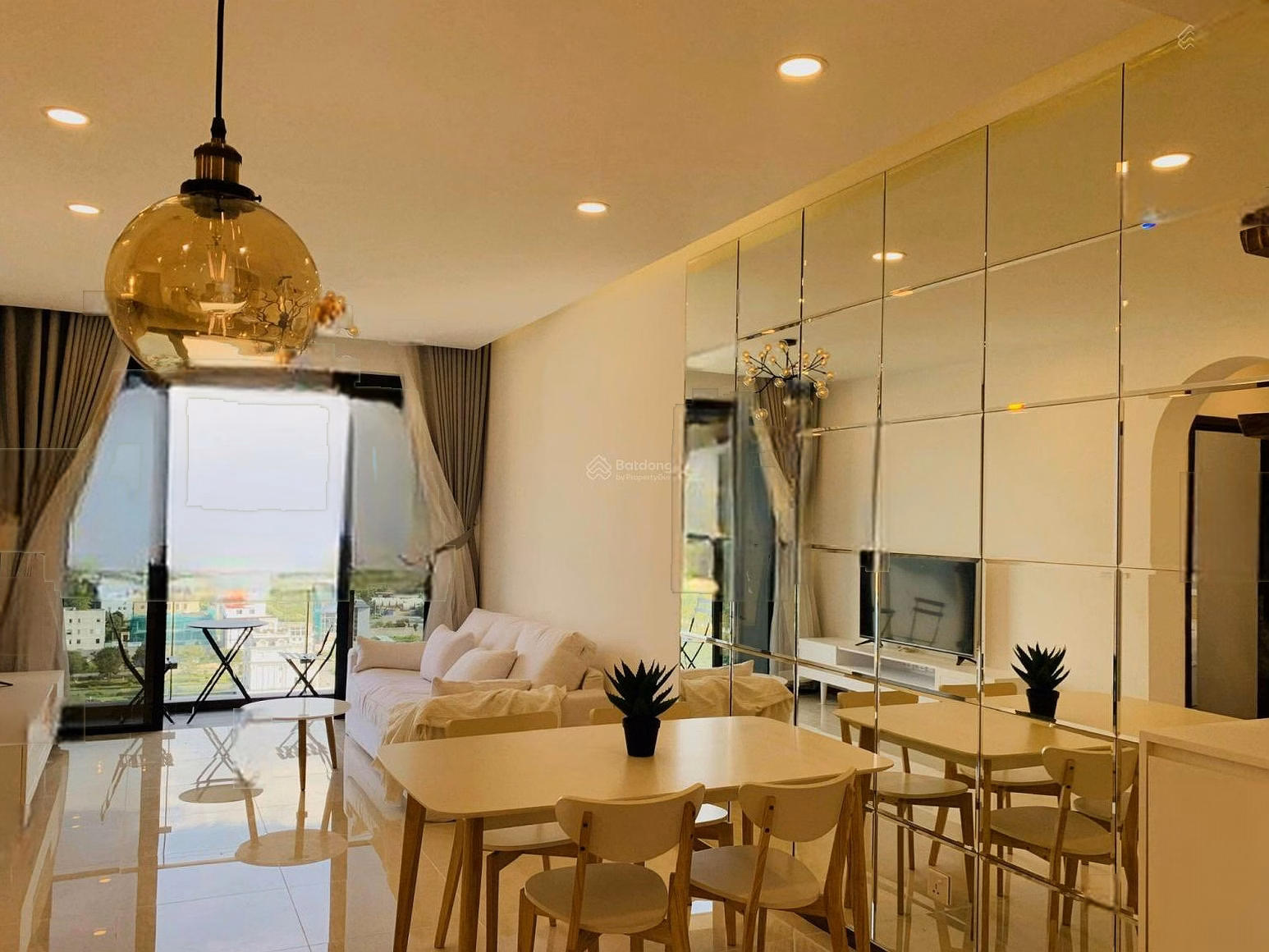 Updated brand new shopping cart 07/2026 One Verandah apartment 1 bedroom = 16.5 million, 2 bedrooms = 17 million, 3 bedrooms = 26 million*** Hien