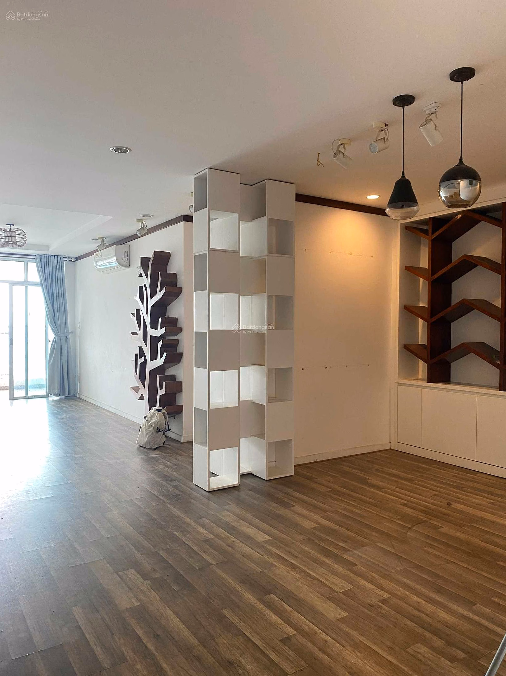 Hoang Anh Thanh Binh apartment for rent, District 7, 150m2, 3 bedrooms, corner apartment, price 15 million/month
