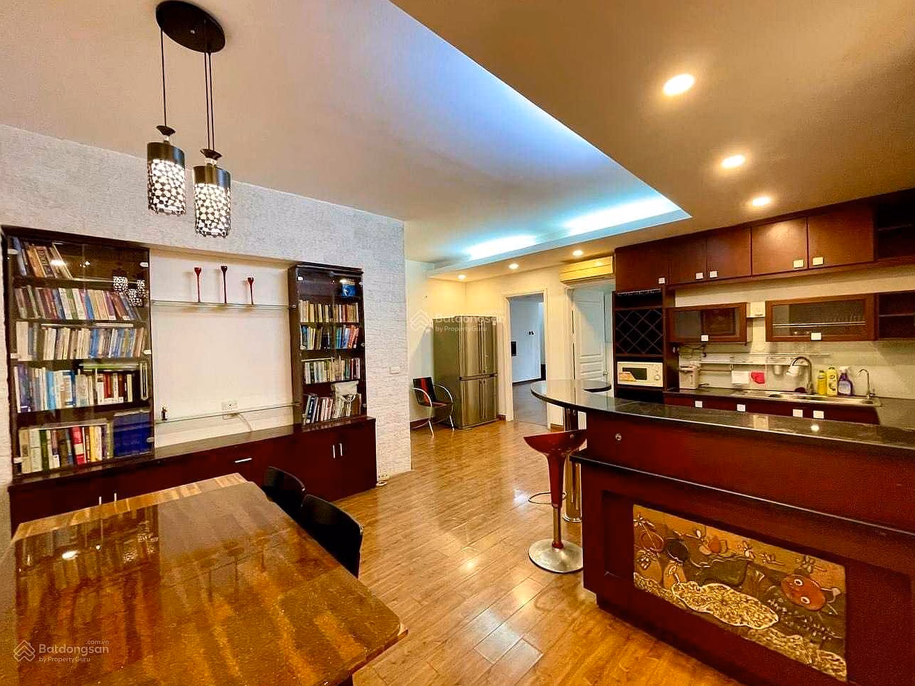 0988 890 *** OWNER FOR URGENT SELLING CHART A14 NAM TRUNG YEN 62m2 FLOOR 15 CHEAPEST SELLING PRICE ONLY 5 billion