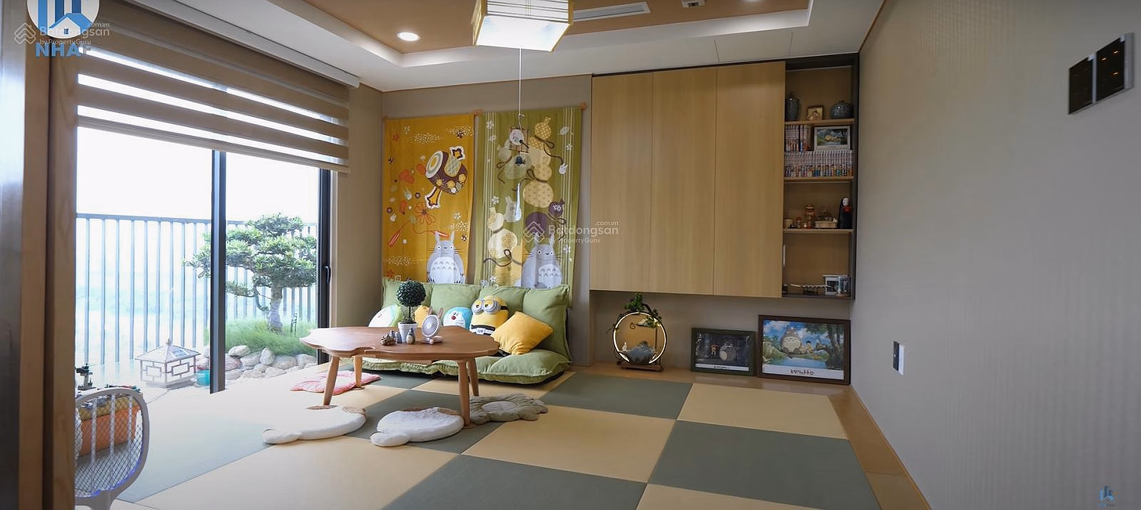 Homeowner trusts to sell apartment 198m2 4 bedrooms 3 bathrooms Dolphin Plaza My Dinh including the fee to make a fireworks view book