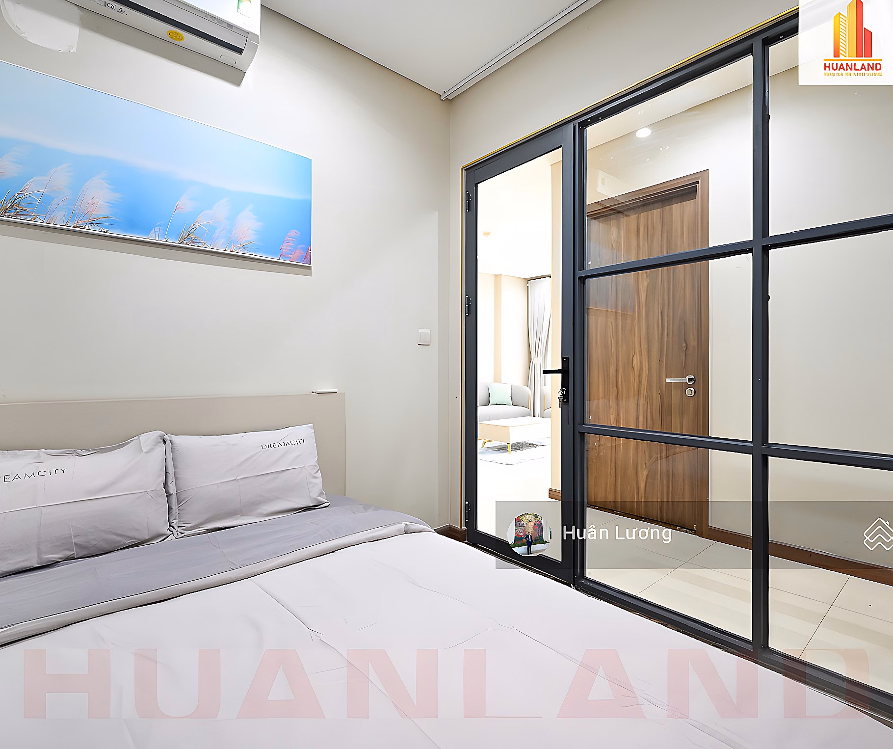 Stuck in cash, urgent sale of 107m2 apartment at Ha Do Centrosa, 2 bedrooms + 1 multi-purpose, good price, with pink book