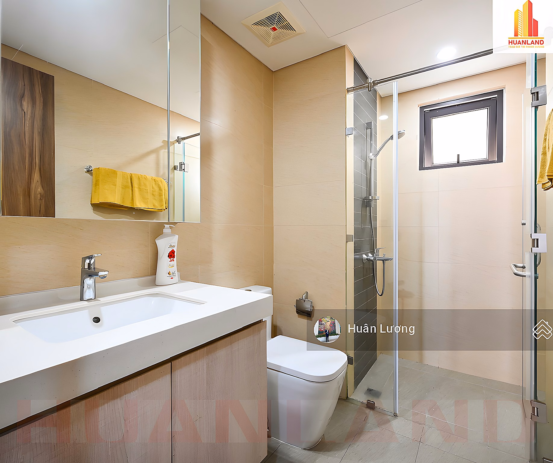 Stuck in cash, urgent sale of 107m2 apartment at Ha Do Centrosa, 2 bedrooms + 1 multi-purpose, good price, with pink book