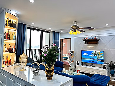 Owner sells Vinata Tower apartment, 112m2, 3-bedroom design, nice and airy view with car slot, 10 billion