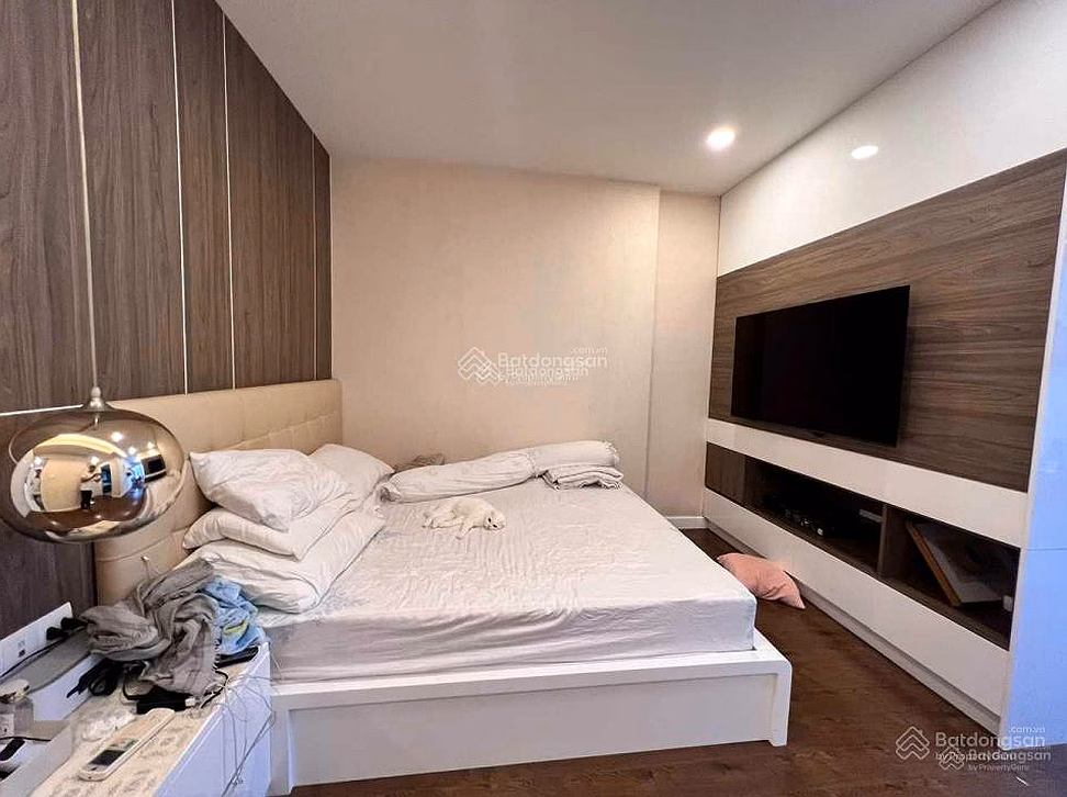 Super cheap! Sunrise City apartment for sale, 138m2, 3 bedrooms, 2 bathrooms, fully furnished, price: 11.5 billion*** Hoa