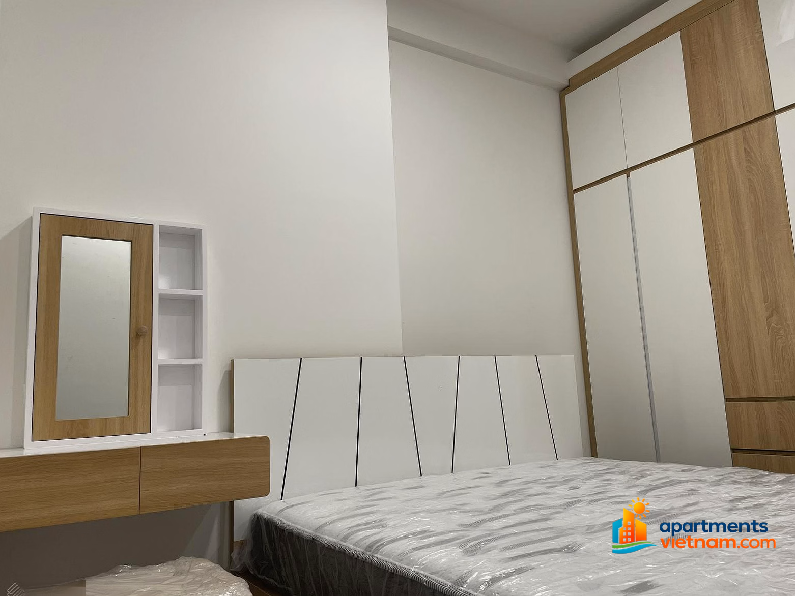 Q7 Boulevard 3 bedrooms, 2 bathrooms, 75m2, fully furnished, price 14.5 million/month. Only 1 apartment
