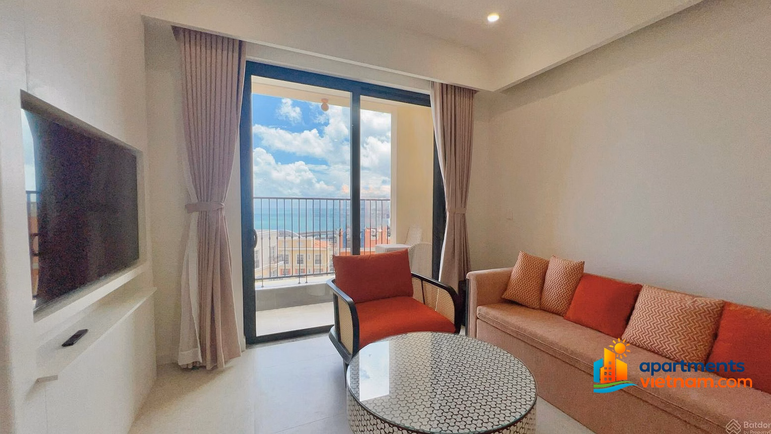 2 bedroom corner apartment for sale in Hillside Phu Quoc, 79m2 deep hole, cheapest price in Hillside, quick sale within the week