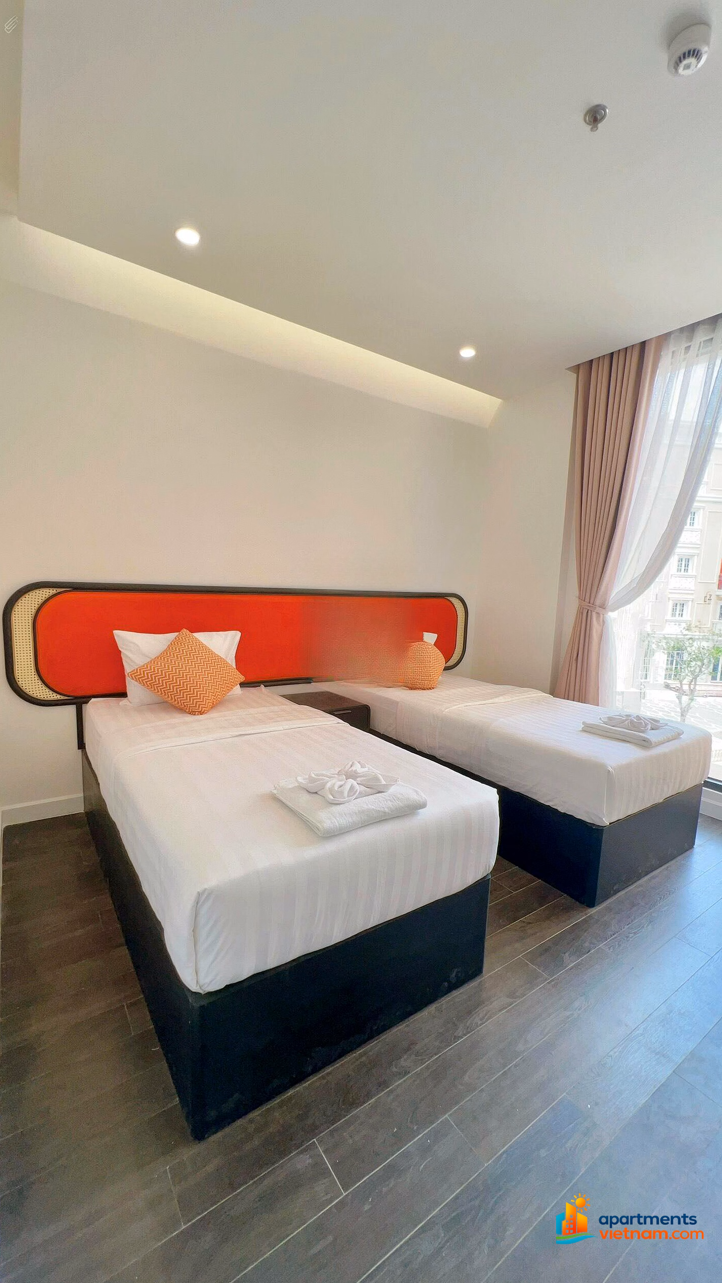 2 bedroom corner apartment for sale in Hillside Phu Quoc, 79m2 deep hole, cheapest price in Hillside, quick sale within the week