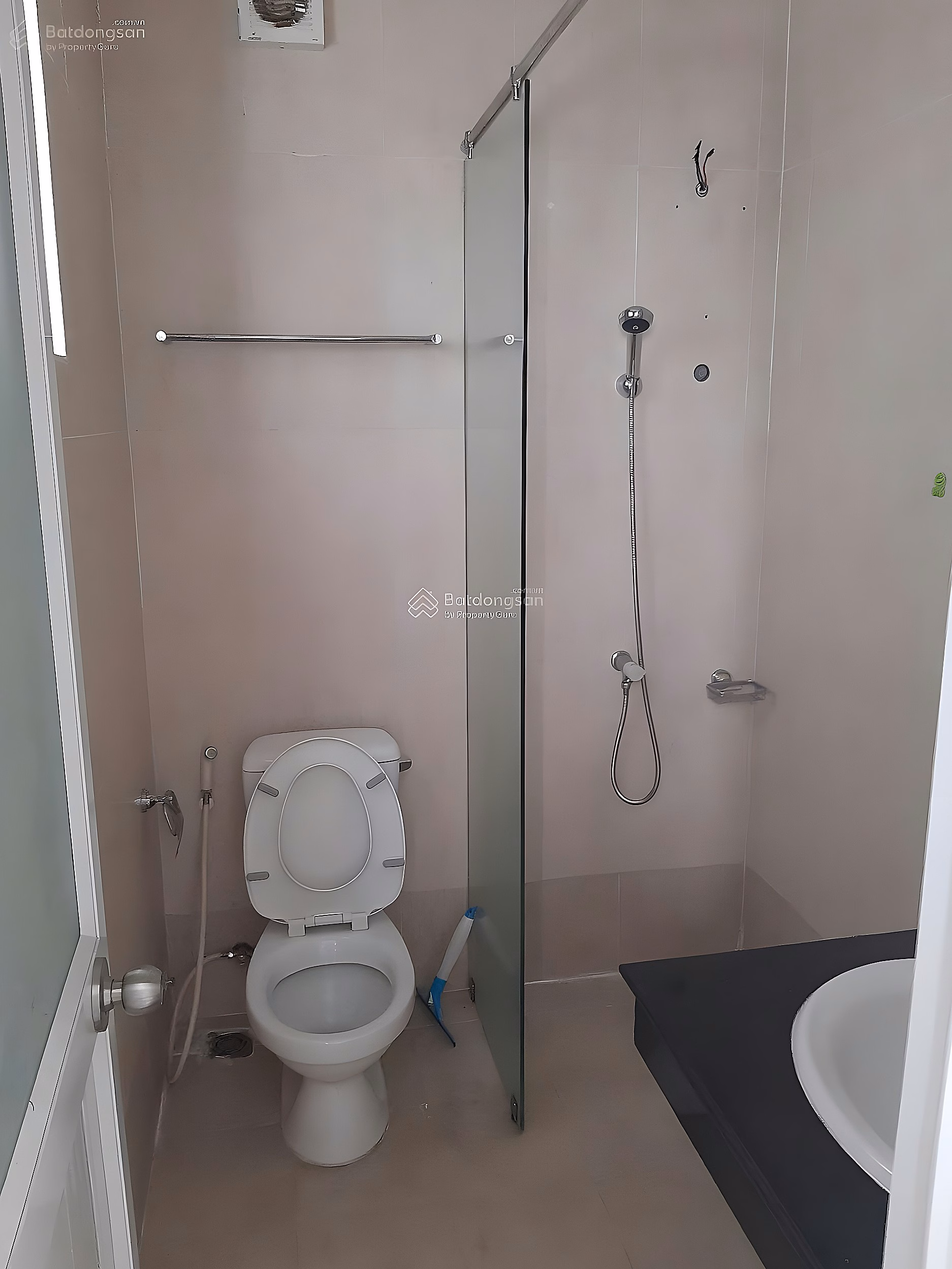 Urgent sale of Tara Residence apartment 68m2 2 bedrooms - 2 bathrooms with pink book 3.79 billion, quick closing within the week