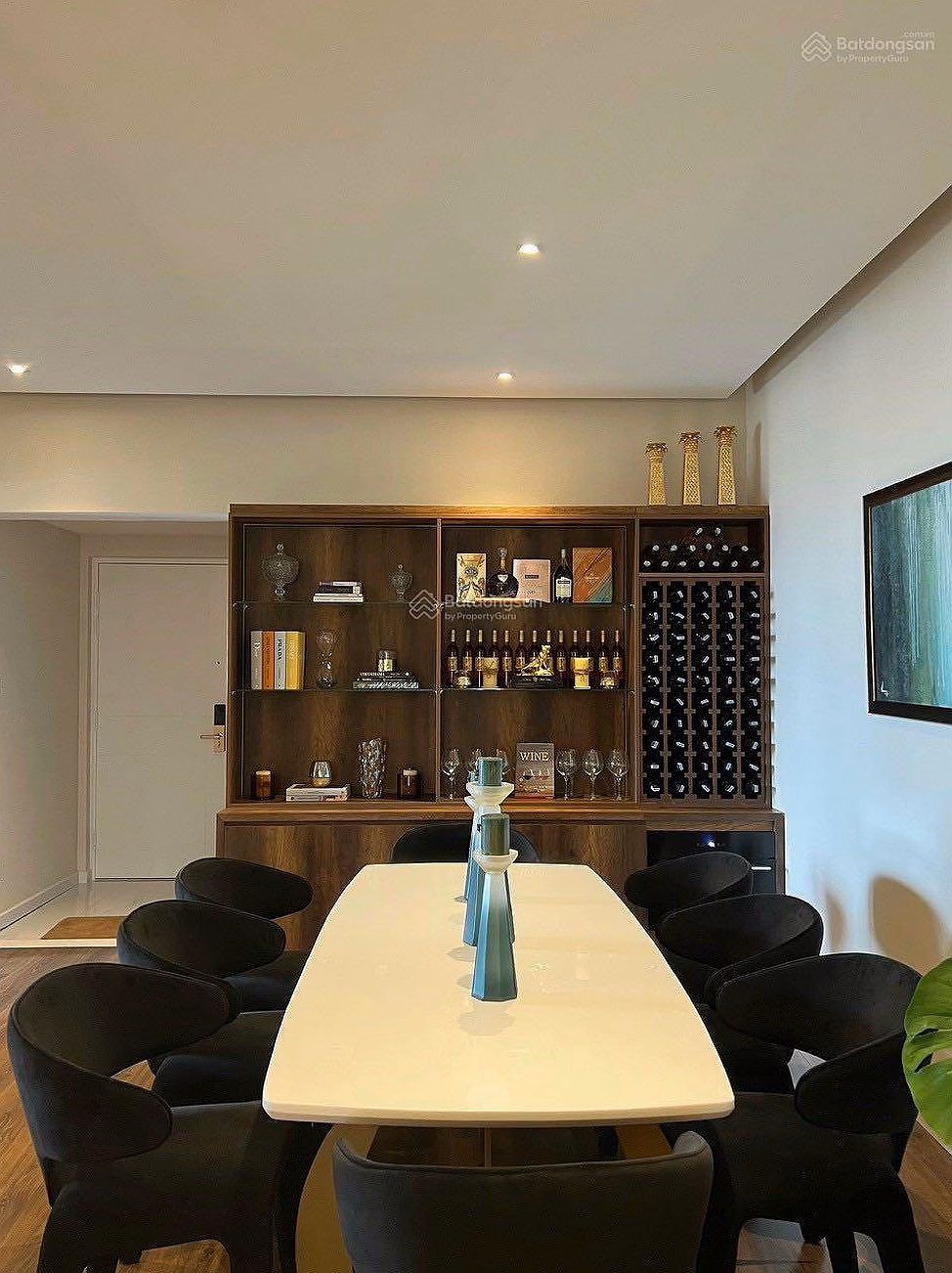 Owner needs money to sell The Ascent 2 bedroom apartment very urgently priced at 7.5 billion fully furnished Contact 0938 587 *** Lan