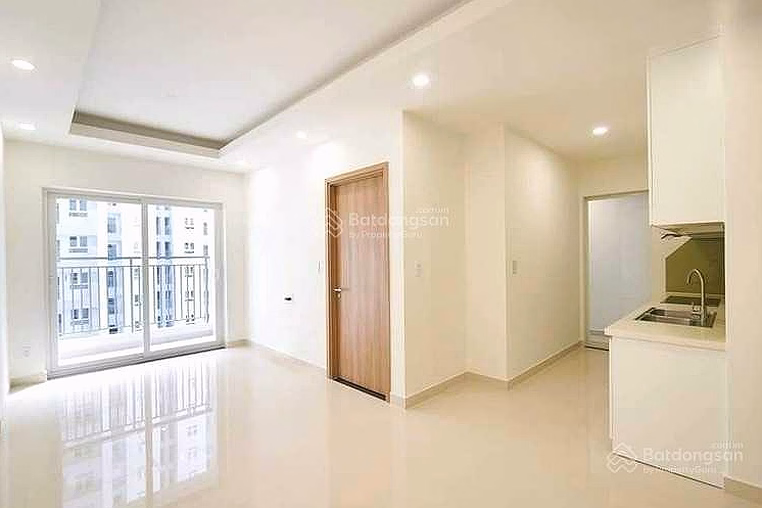 Relocating, the owner needs to transfer the new cheap 2-bedroom Lavita Charm apartment, only 4.2 billion