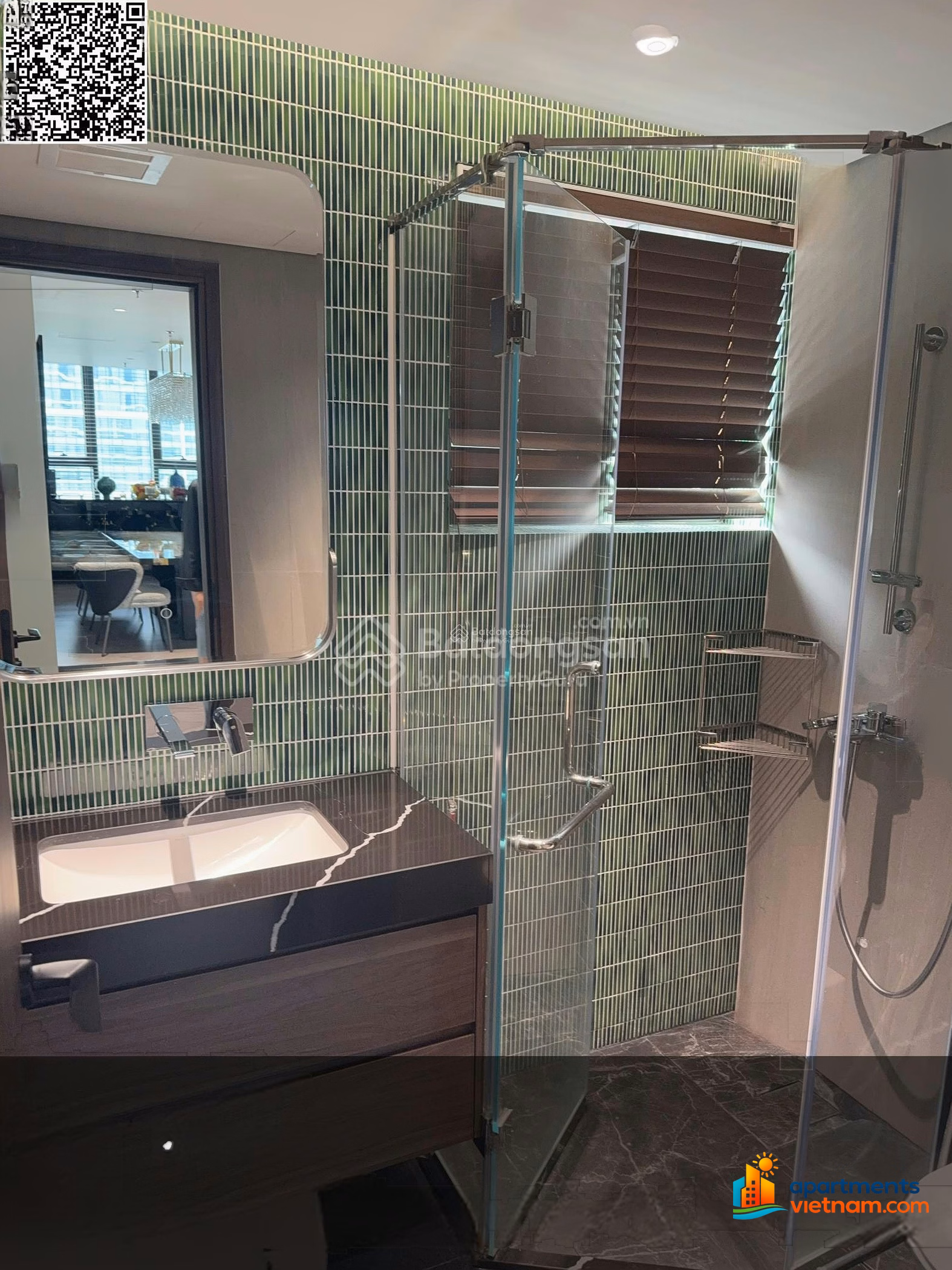 3 bedroom apartment for rent in Ngoai Giao Doan project, area 120m2, fully furnished, good price