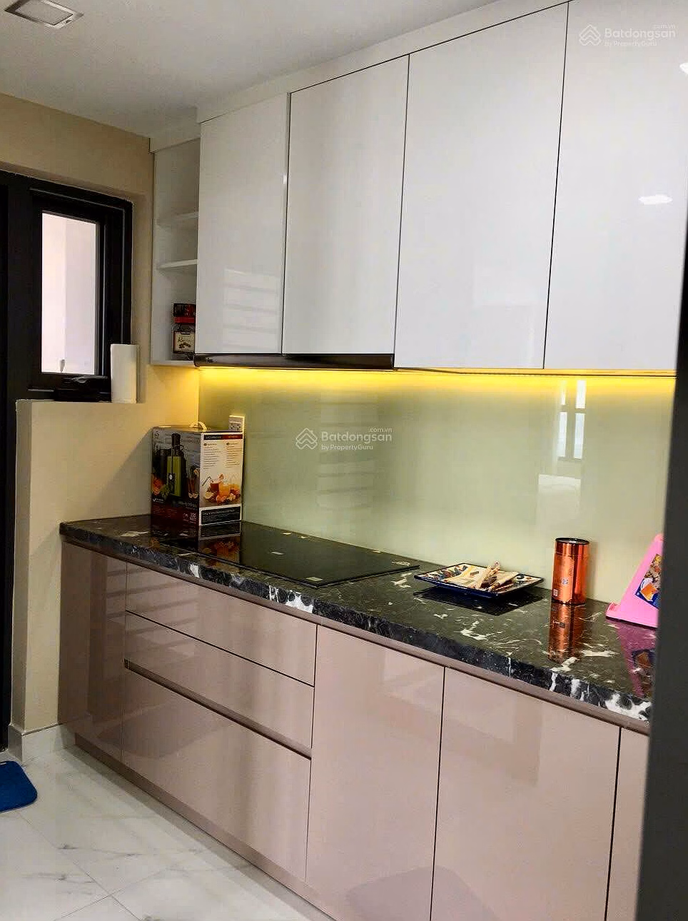 Nam Phuc apartment for sale, Phu My Hung, District 7. Area 110m2, 3 bedrooms. Price 11.5 billion. Contact Manh 0909 297 ***