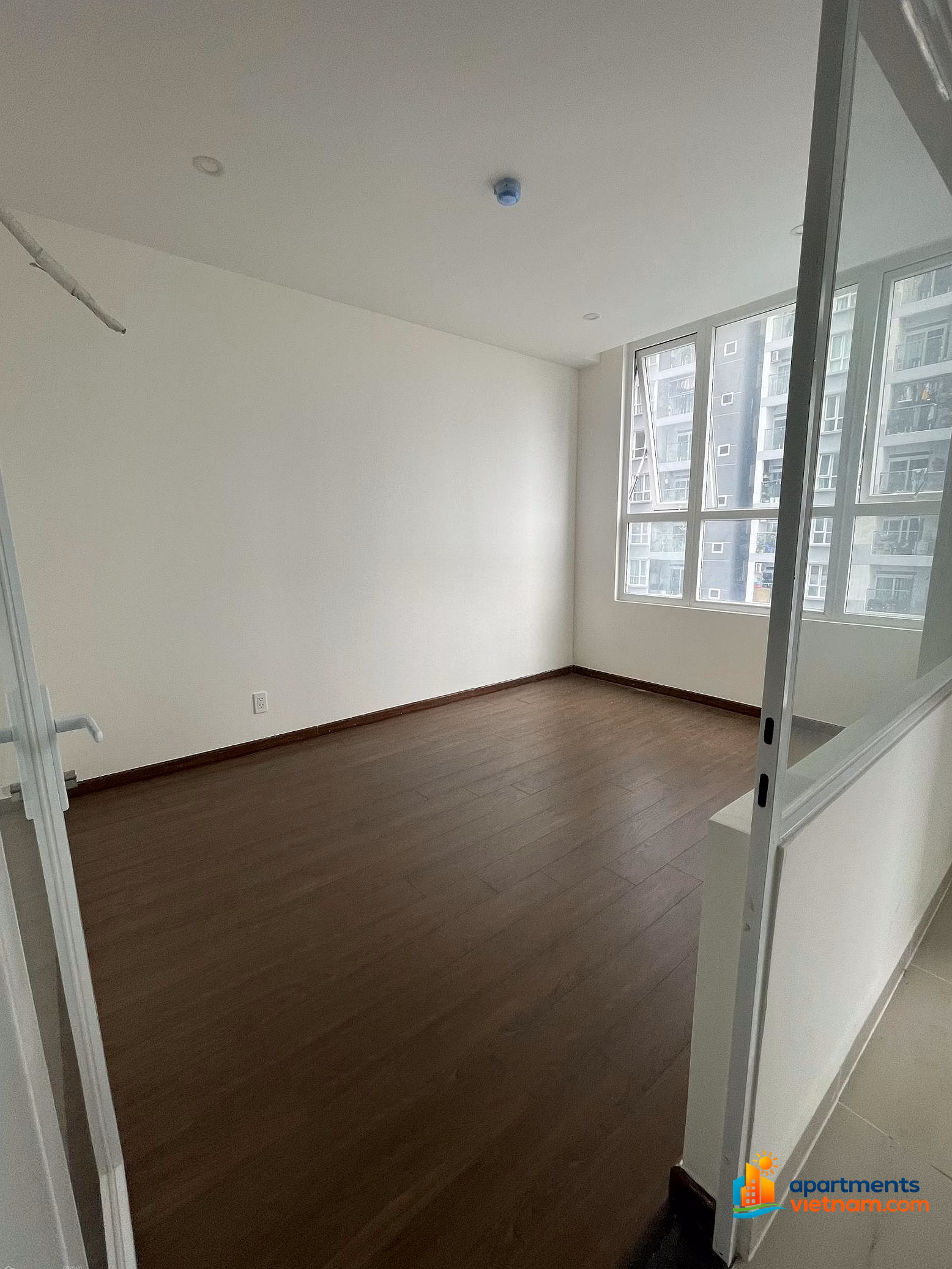 Apartment for sale with 2 bedrooms, 1 bathroom, 51m2, price 2,490 billion, beautiful interior with open view*** to view the house