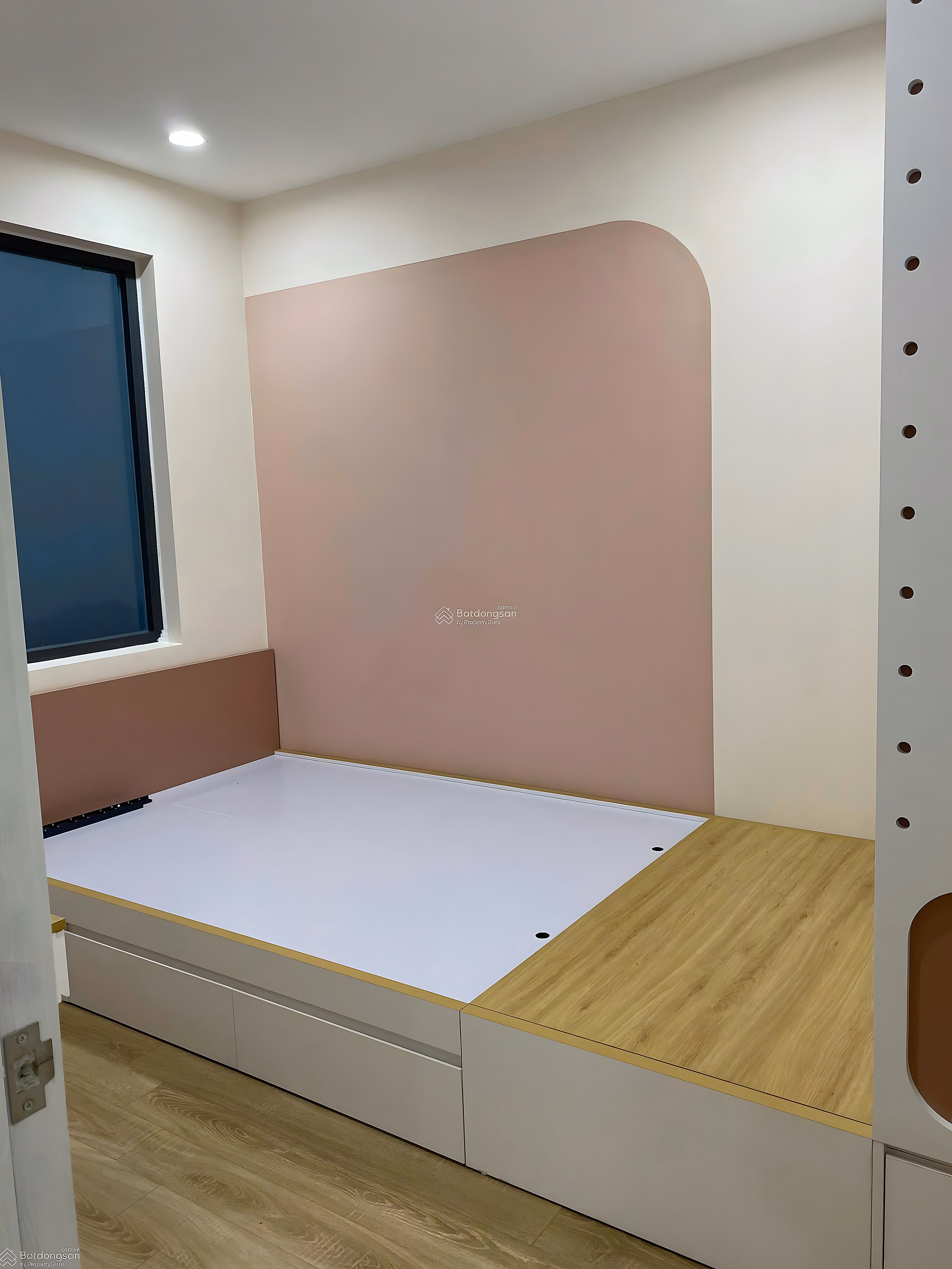 Rare, 3-bedroom apartment for sale, 70m2 Ecohome 3 N4/5, fully furnished, airy balcony, pink book available, price only 5ty35