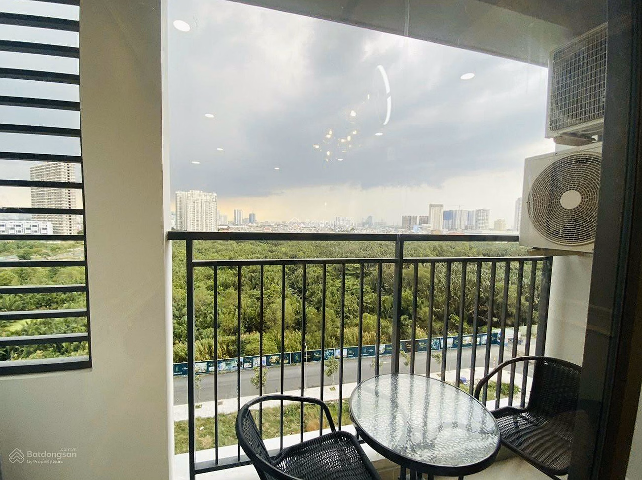 Discount sale of Officetel Q7 Boulevard 1.88 billion 30m2 - legal sales contract - loan support