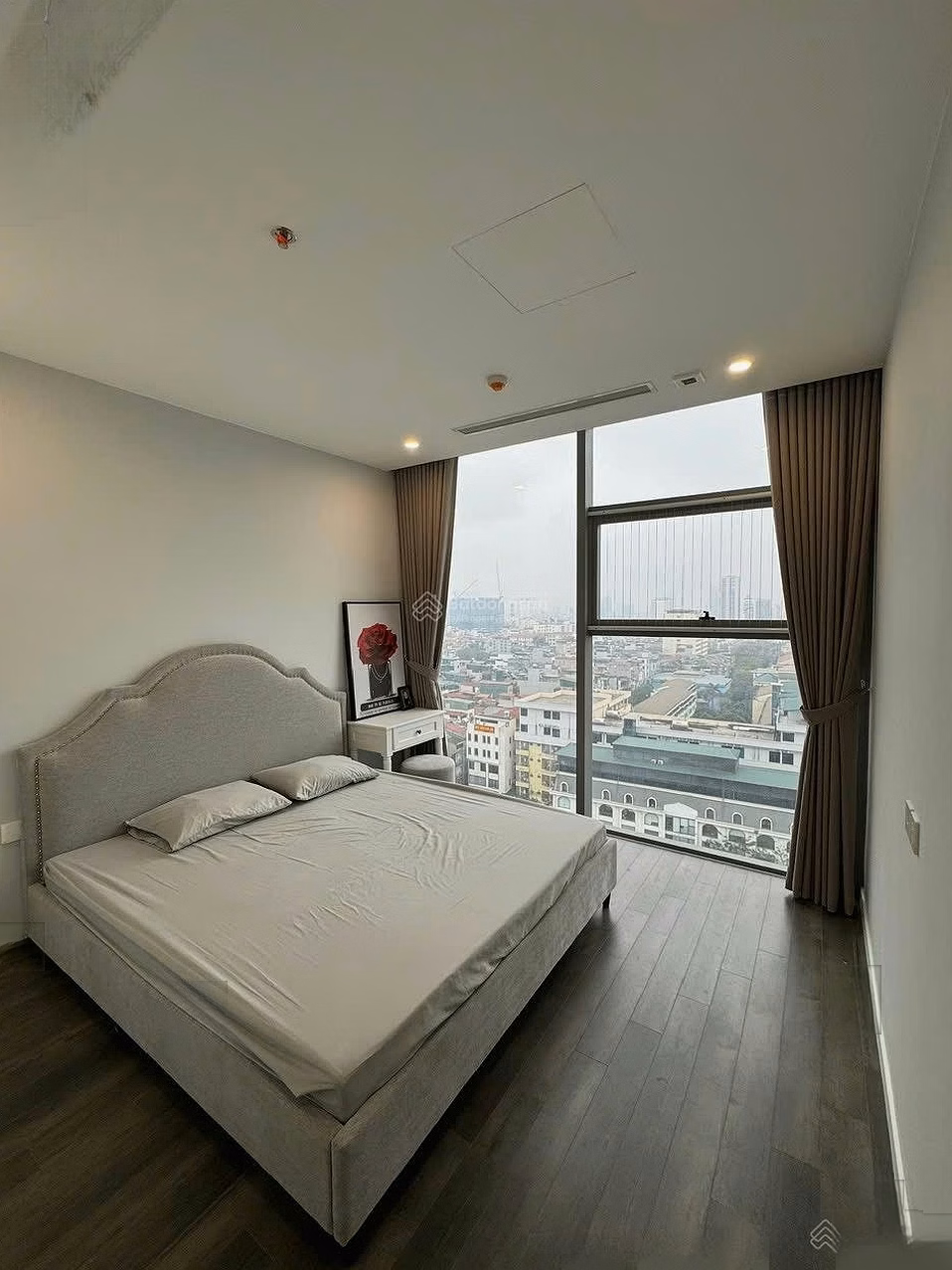 Apartment for rent with 3 bedrooms, 2 bathrooms. Basic/full furniture, beautiful view at The Nine, Pham Van Dong. Price 20 million/month